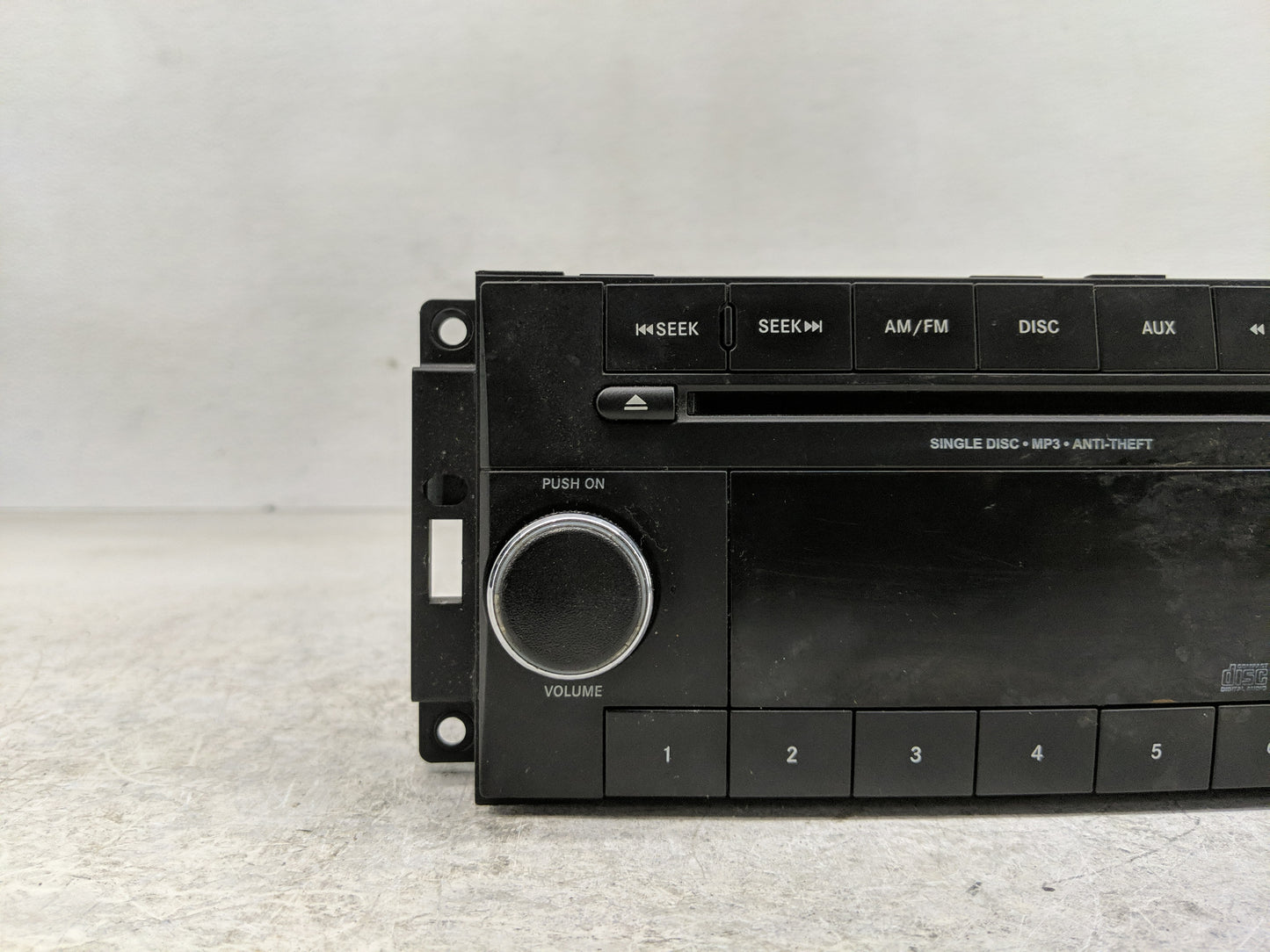 2011-2012 Jeep Patriot Radio AM FM Cd Player Receiver Replacement P/N:P05091195AA Fits Fits 2011 2012 OEM Used Auto Parts - 