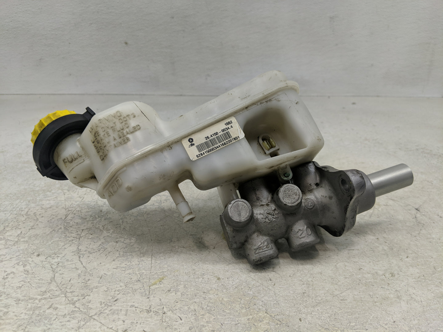 2007-2017 Jeep Patriot Brake Master Cylinder 1312104 - Oemusedautoparts1.com
