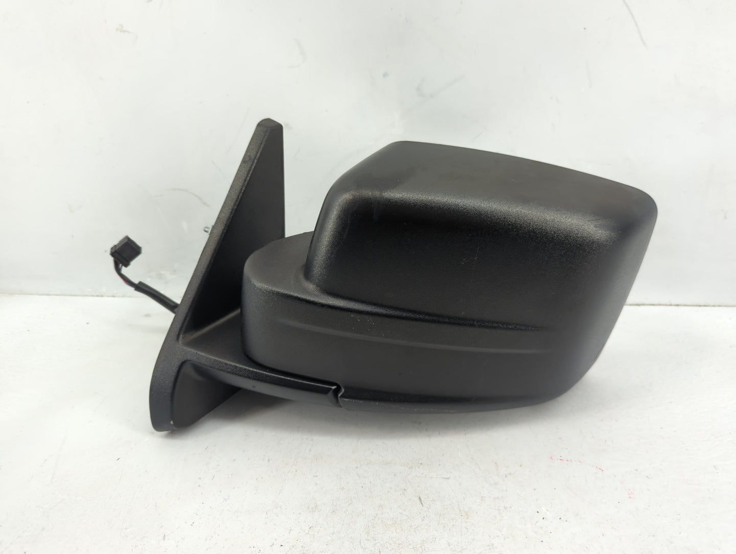 2007-2017 Jeep Patriot Driver Side View Mirror - Left Door Mirror OEM Used - Oemusedautoparts1.com