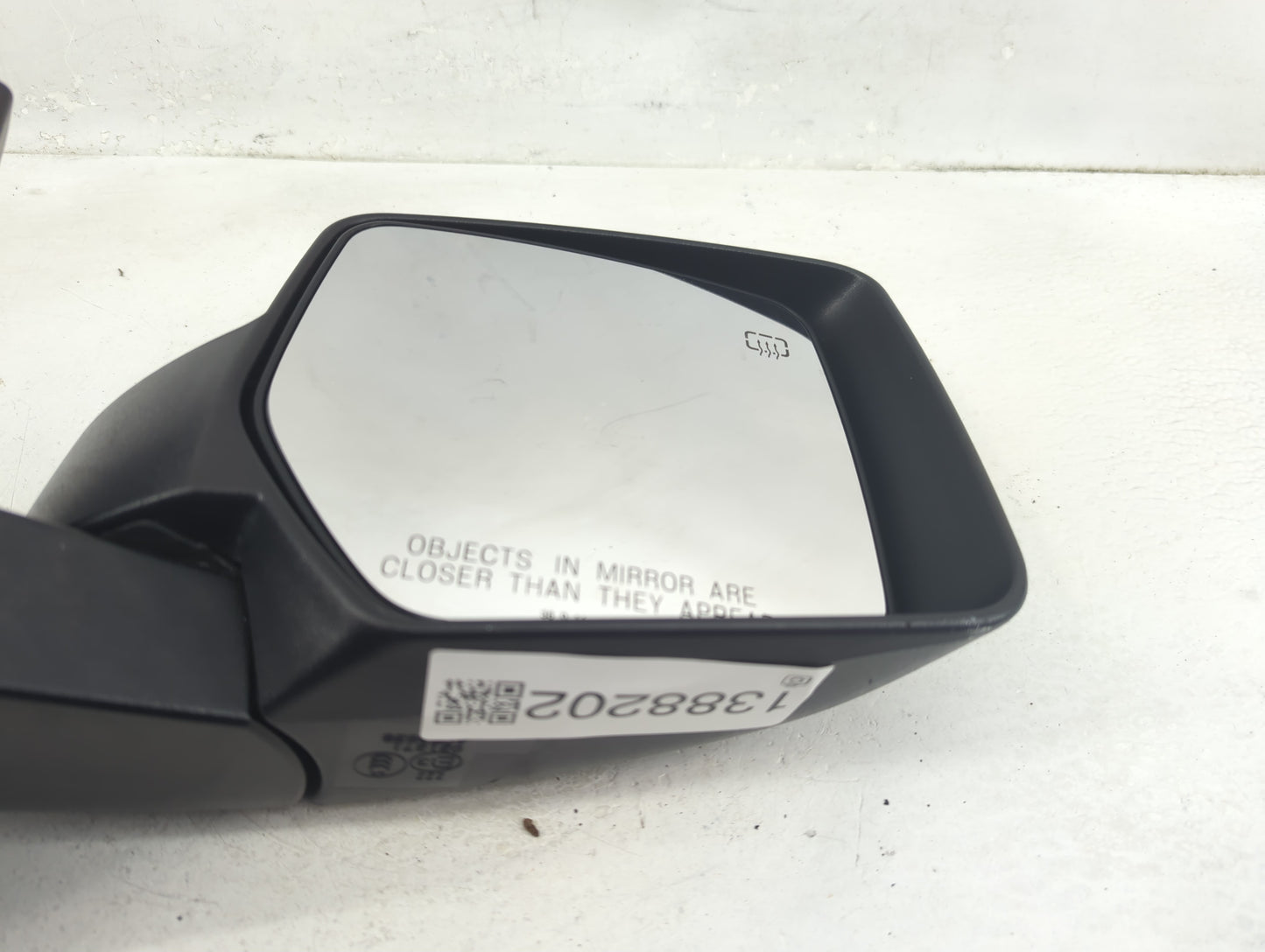 2007-2017 Jeep Patriot Driver Side View Mirror - Left Door Mirror OEM Used - Oemusedautoparts1.com