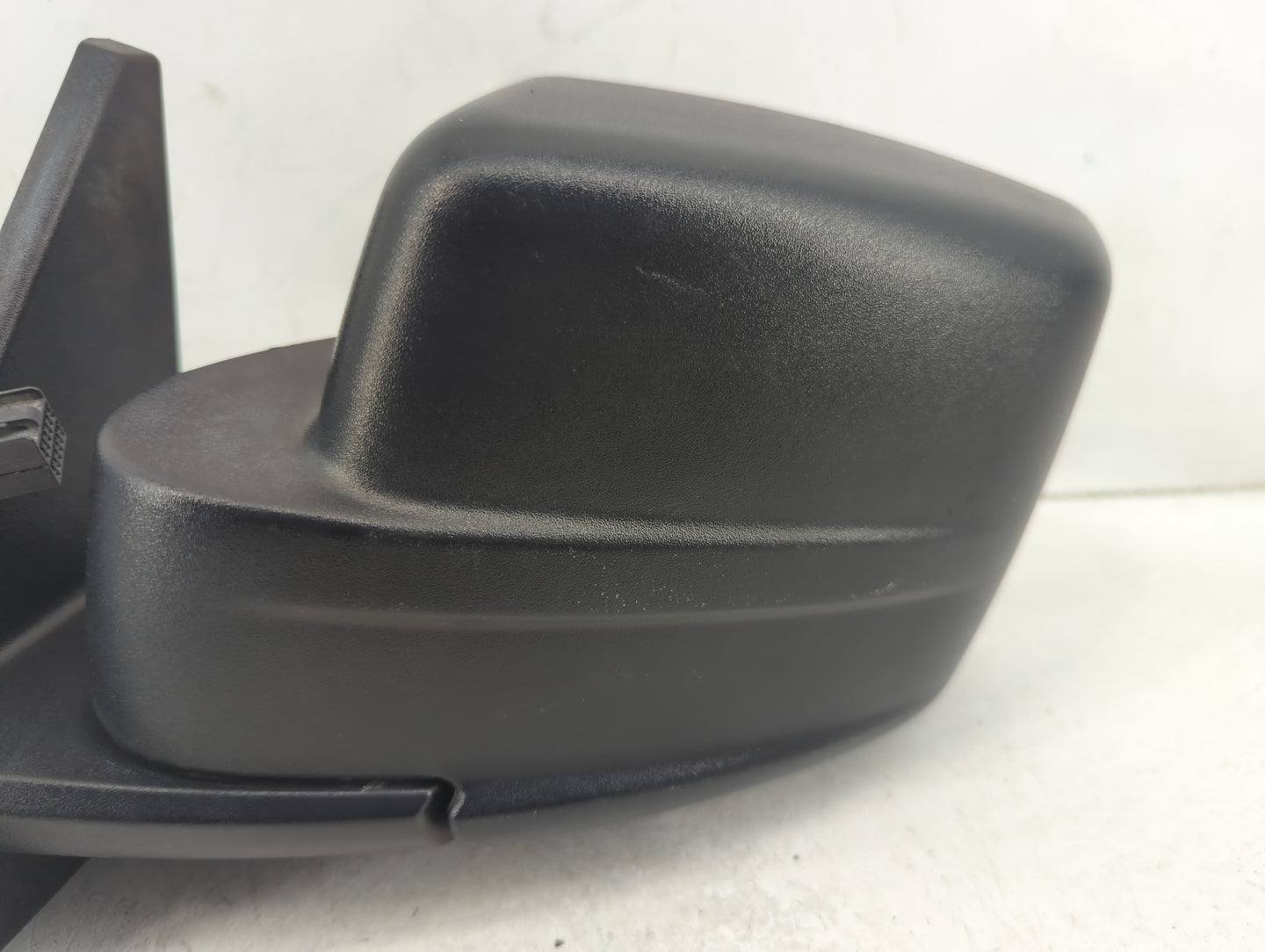 2007-2012 Jeep Patriot Driver Side View Mirror - Left Door Mirror OEM Used - Oemusedautoparts1.com
