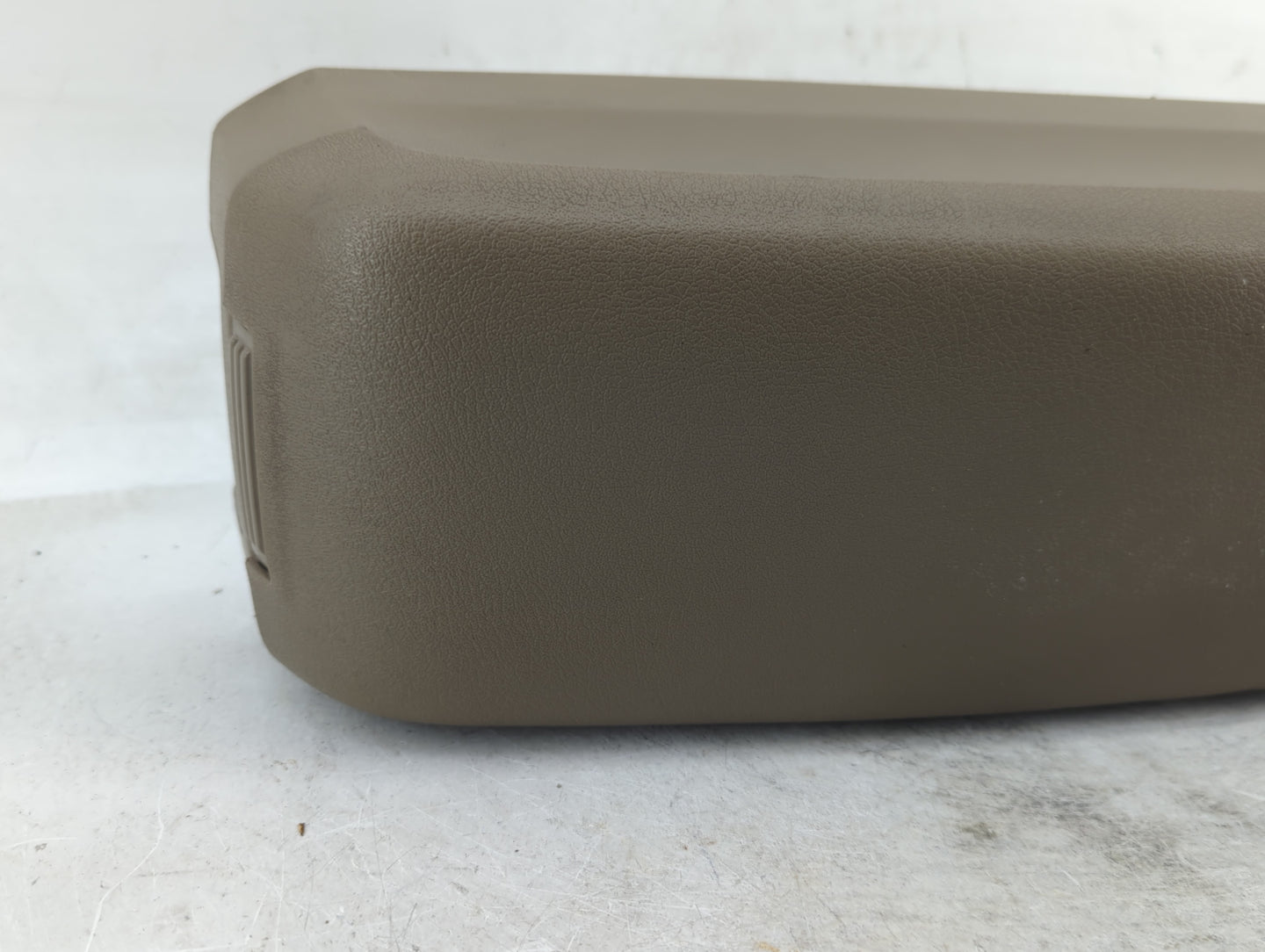 2012 Jeep Patriot Center Console Armrest Cover Lid Fits OEM Used Auto Parts - Oemusedautoparts1.com