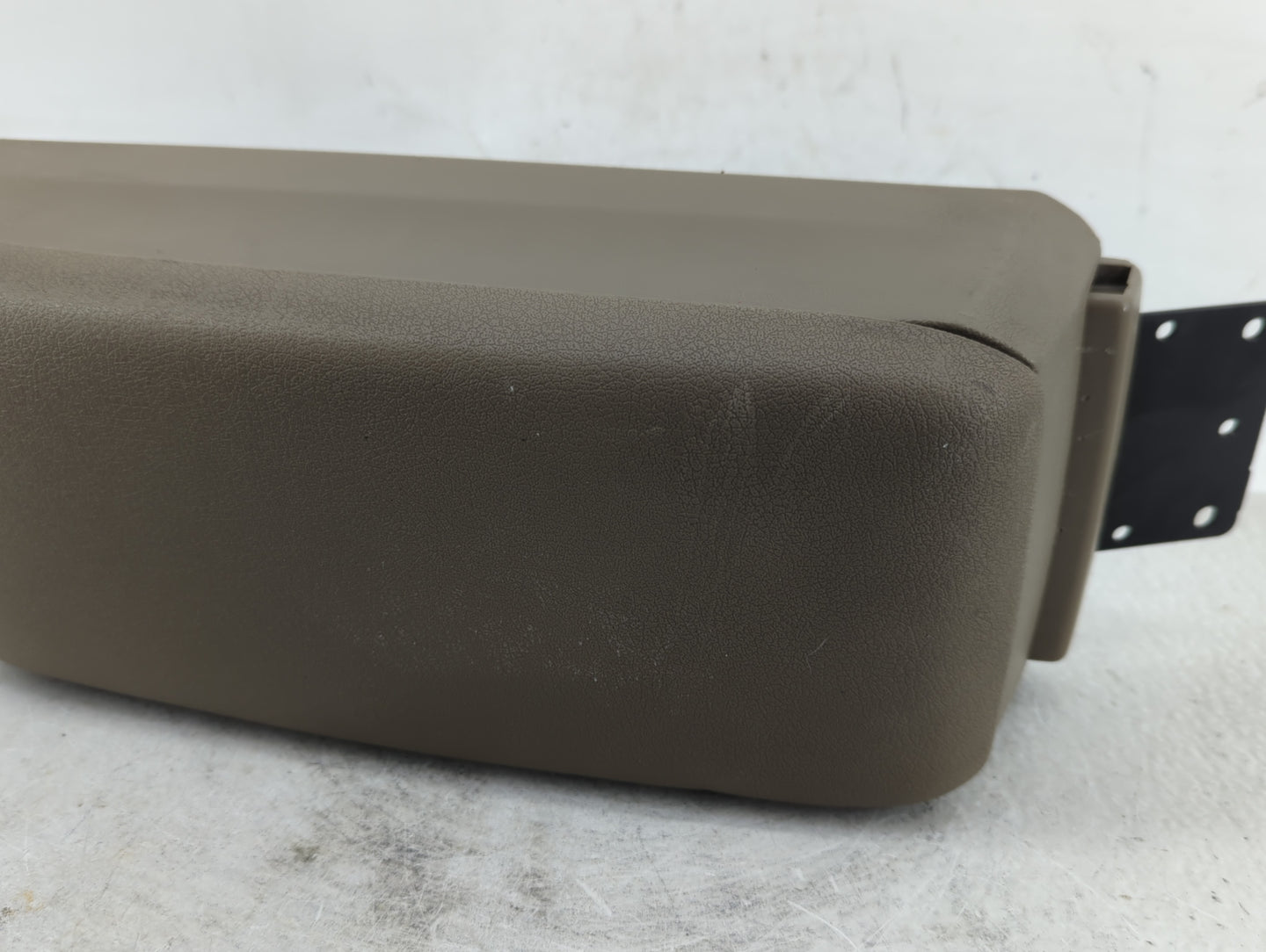 2012 Jeep Patriot Center Console Armrest Cover Lid Fits OEM Used Auto Parts - Oemusedautoparts1.com