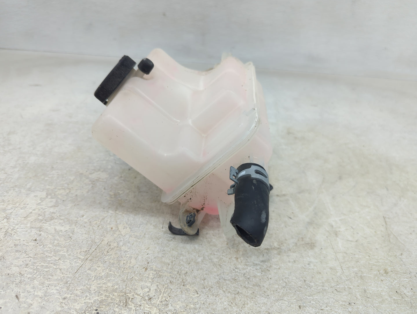 2007-2017 Jeep Patriot Windshield Washer Fluid Reservoir Bottle Oem - Oemusedautoparts1.com