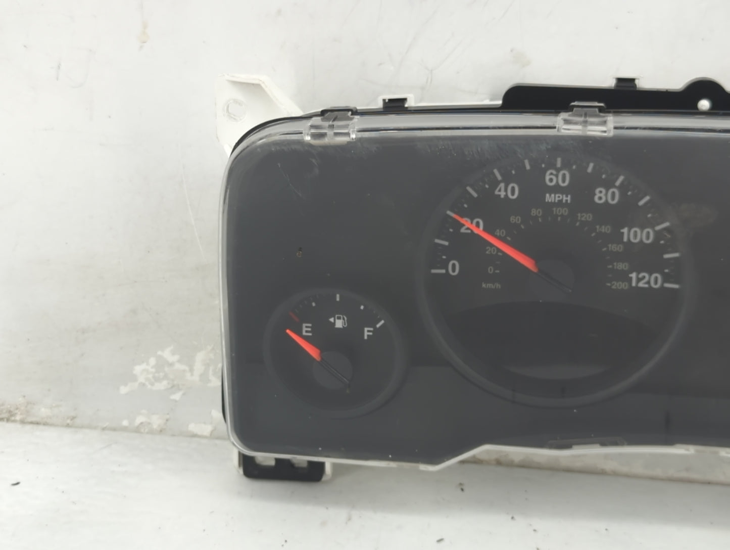 2011-2013 Jeep Patriot Instrument Cluster Speedometer Gauges P/N:68080402AE 4722770, P68080402AE Fits Fits 2011 2012 2013 OE