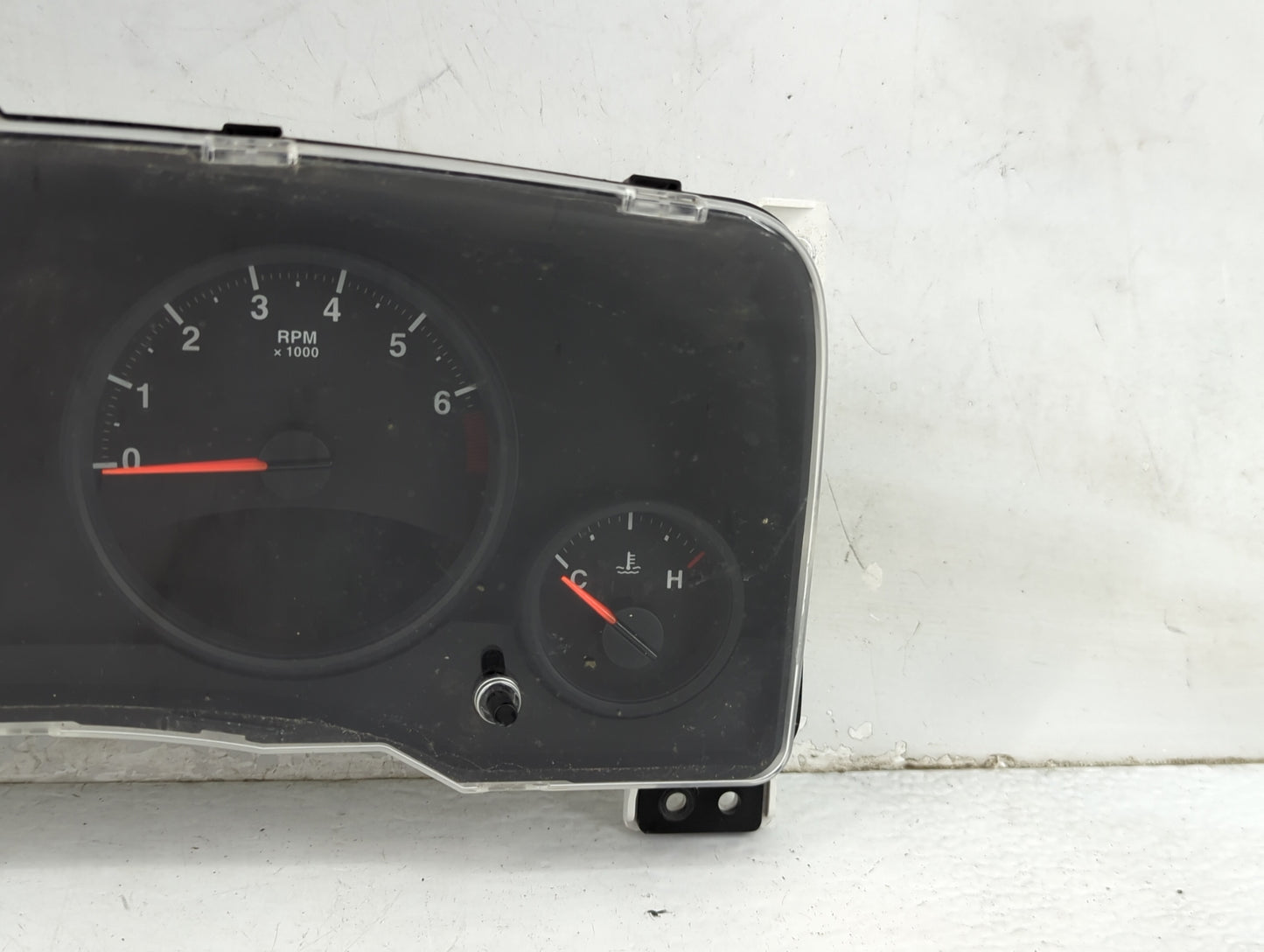 2011-2012 Jeep Patriot Instrument Cluster Speedometer Gauges P/N:68080401AE P68080401AE Miles: Fits Fits 2011 2012 OEM Used 