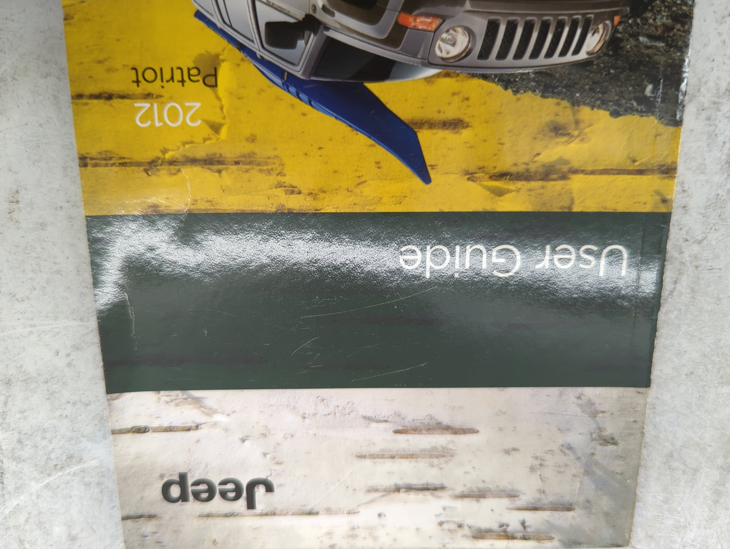2012 Jeep Patriot Owners Manual Book Guide P/N:12MK74-926-AA OEM Used Auto Parts - Oemusedautoparts1.com