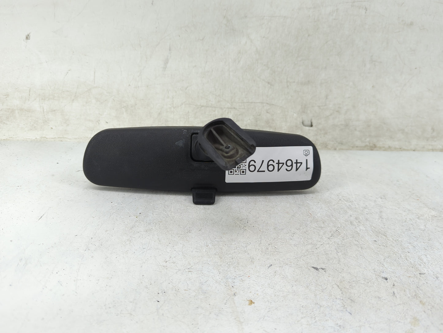 2007-2017 Jeep Patriot Interior Rear View Mirror Replacement OEM P/N:8011681 240 Fits OEM Used Auto Parts - Oemusedautoparts