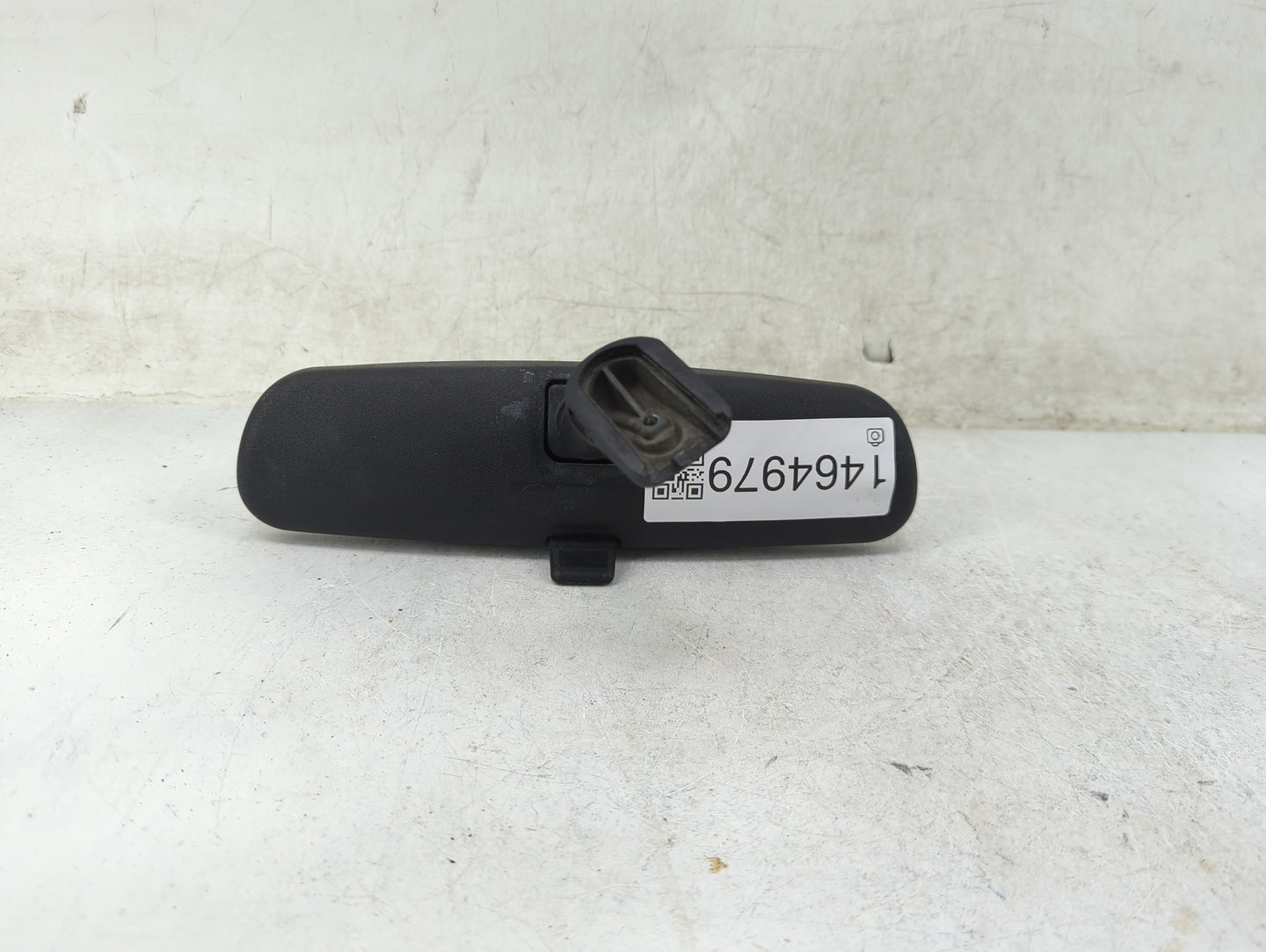 2007-2017 Jeep Patriot Interior Rear View Mirror Replacement OEM P/N:8011681 240 Fits OEM Used Auto Parts - Oemusedautoparts