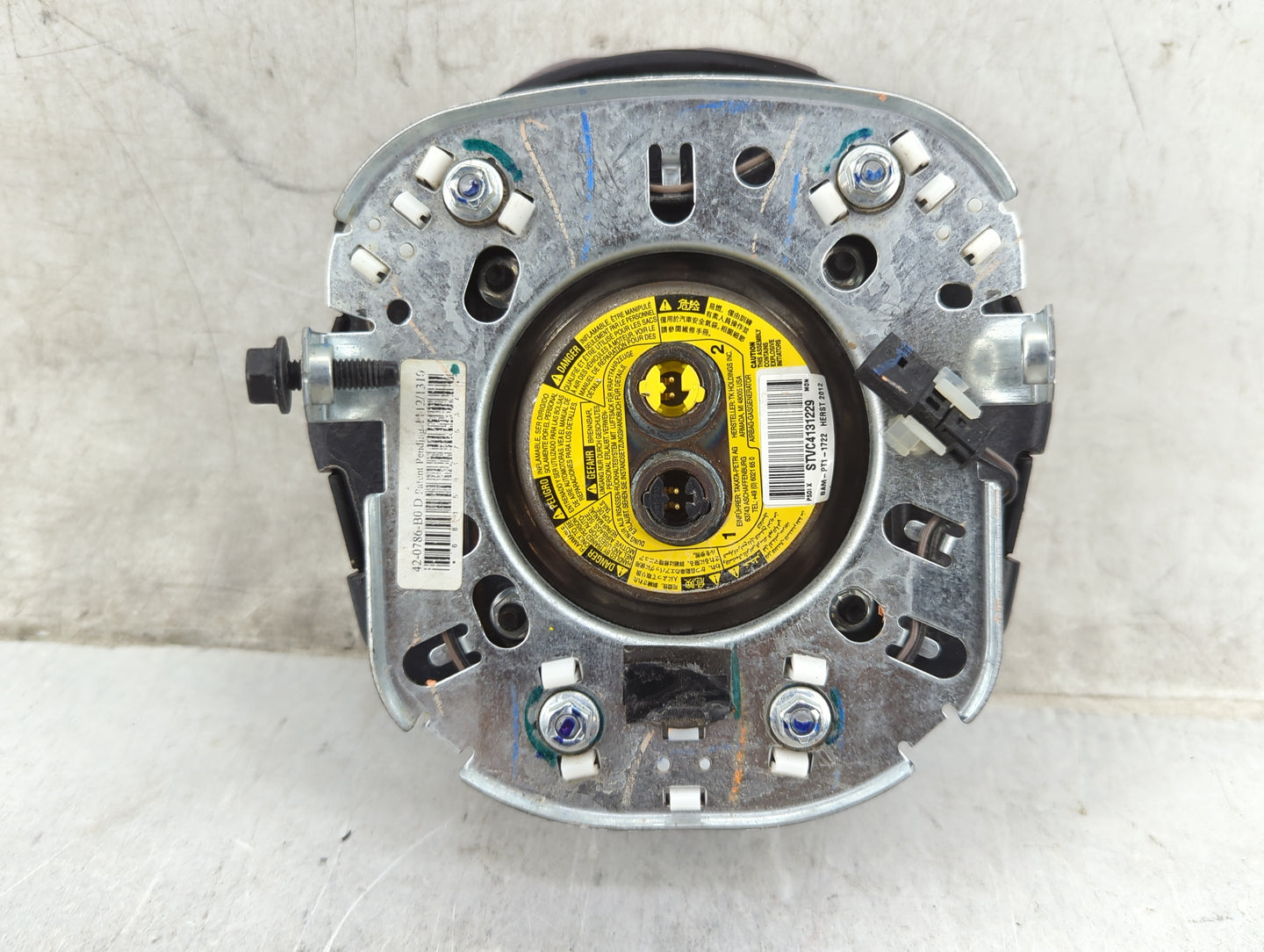 2011-2017 Jeep Patriot Air Bag Driver Left Steering Wheel Mounted 1466022 - Oemusedautoparts1.com