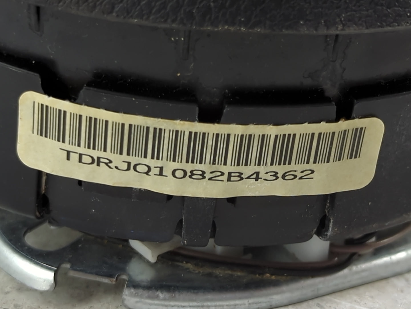 2011-2017 Jeep Patriot Air Bag Driver Left Steering Wheel Mounted 1466022 - Oemusedautoparts1.com