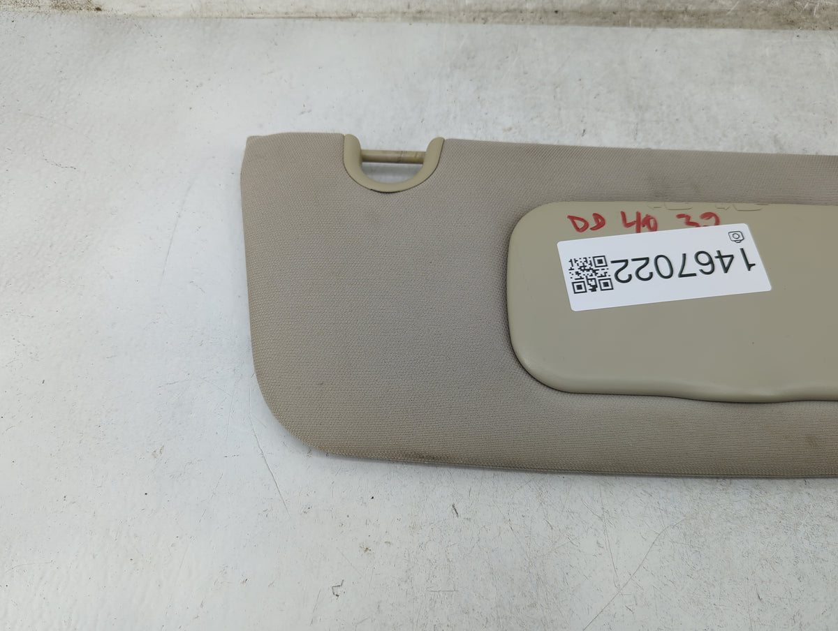 2012 Jeep Patriot Sun Visor Shade Replacement Passenger Right Mirror Fits OEM Used Auto Parts - Oemusedautoparts1.com