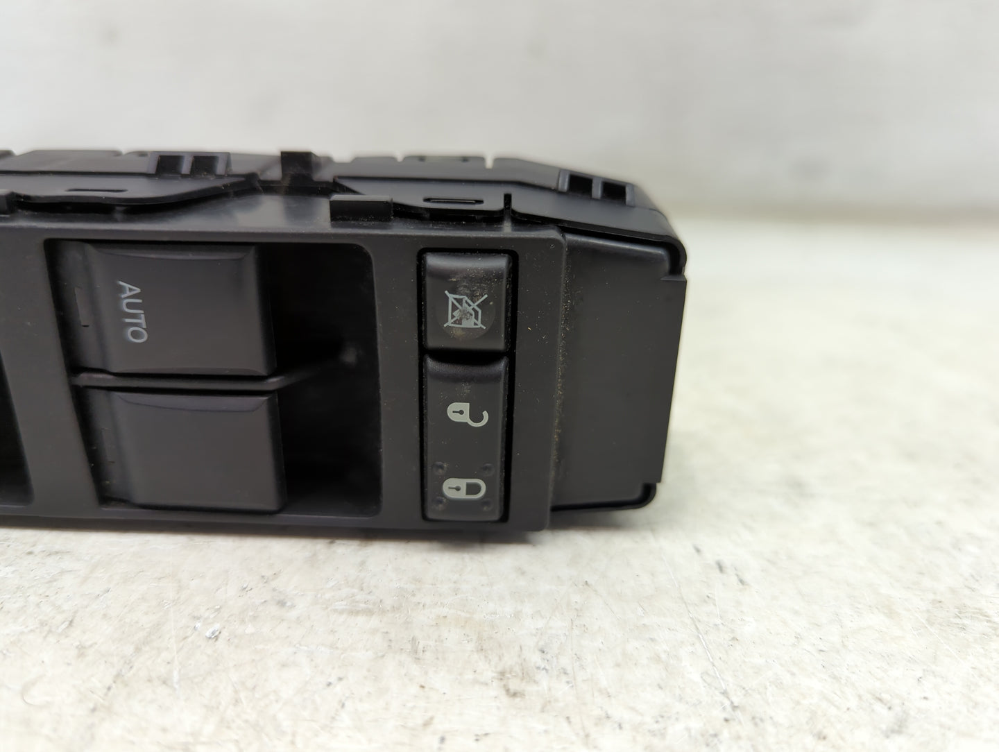 2011-2017 Jeep Patriot Master Power Window Switch Replacement Driver Side Left Fits OEM Used Auto Parts - Oemusedautoparts1.