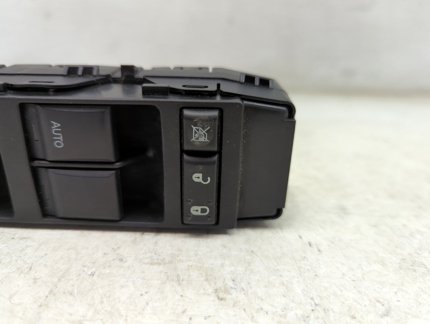 2011-2017 Jeep Patriot Master Power Window Switch Replacement Driver Side Left Fits OEM Used Auto Parts - Oemusedautoparts1.