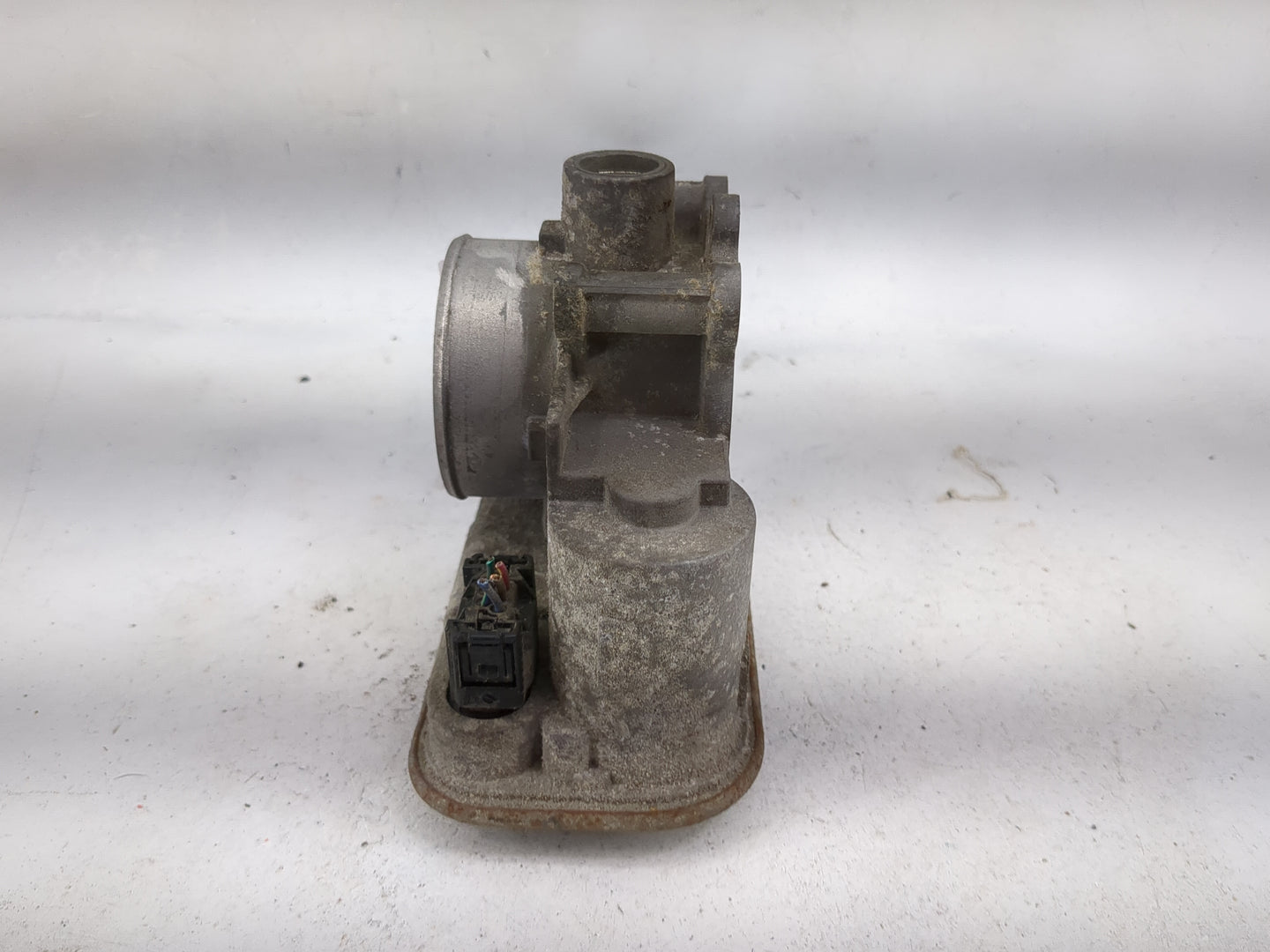 2007-2017 Jeep Patriot Throttle Body Fits Fits 2007 2008 2009 2010 2011 2012 2013 2014 2015 2016 2017 2018 OEM Used Auto Par