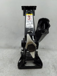 2012 Jeep Patriot Spare Scissor Car Jack 1479957 - Oemusedautoparts1.com