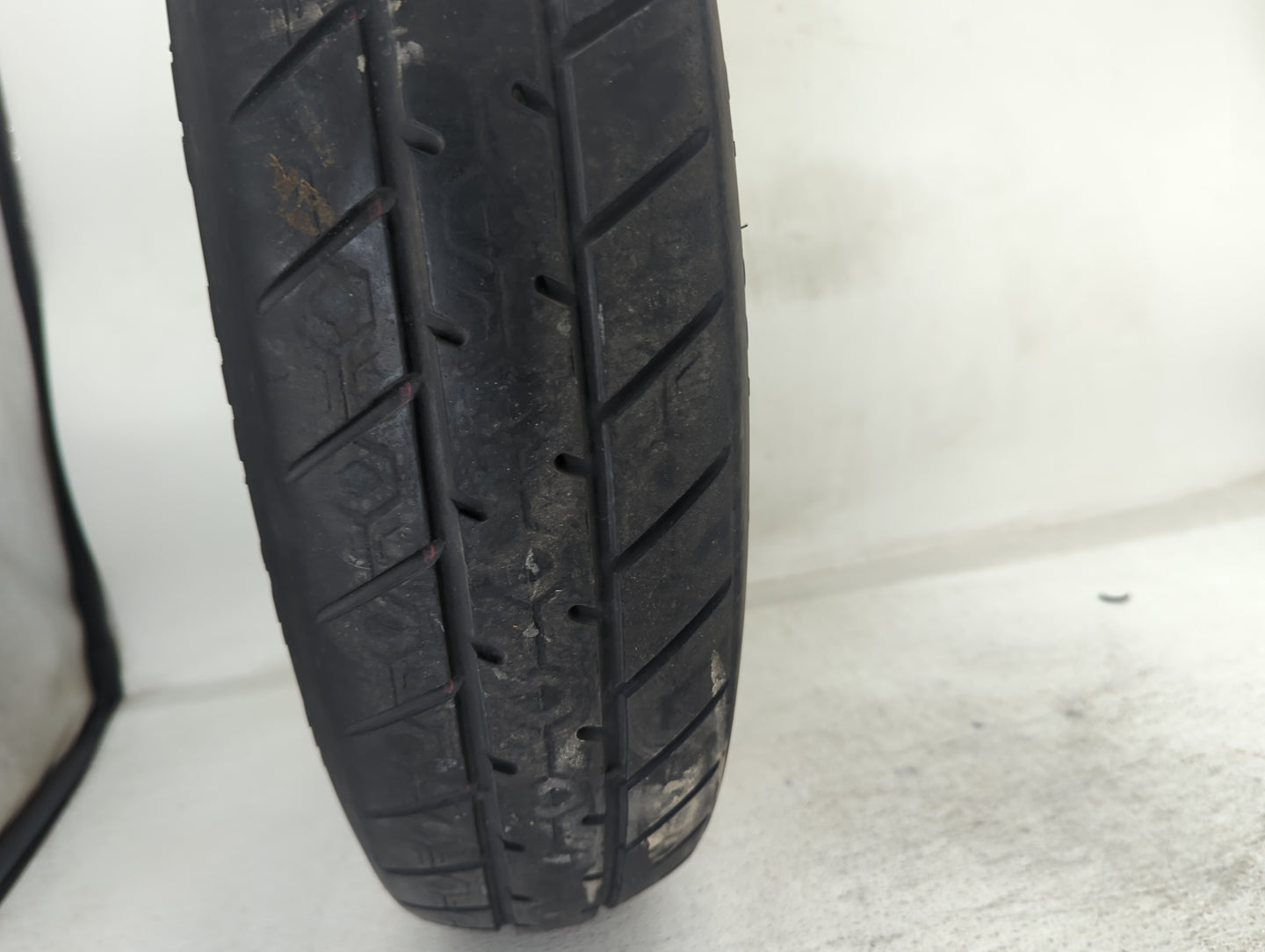 2007-2017 Jeep Patriot Spare Donut Tire Wheel Rim Oem 1486932 - Oemusedautoparts1.com
