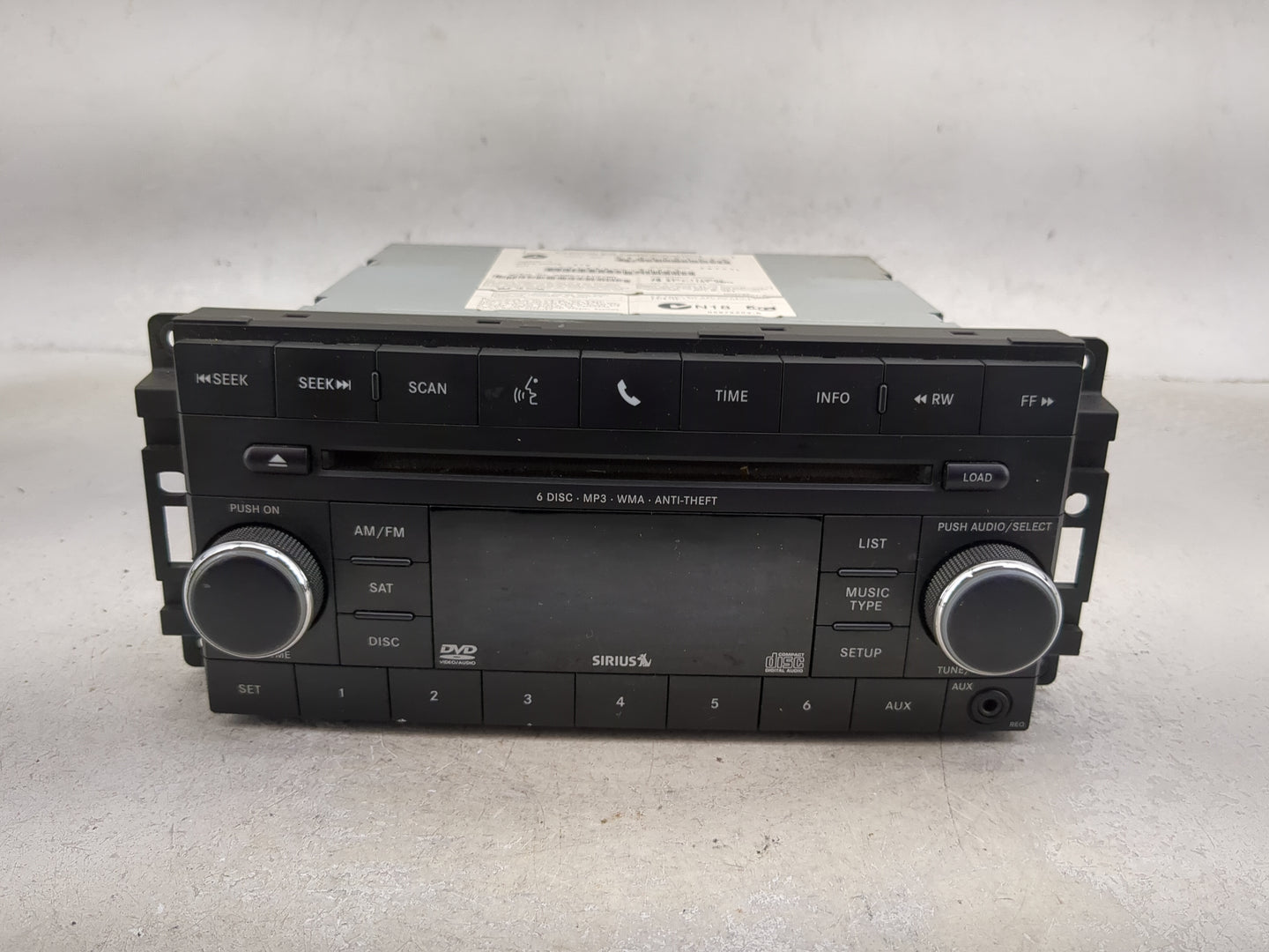 2011-2012 Jeep Patriot Radio AM FM Cd Player Receiver Replacement P/N:05064949AG Fits Fits 2011 2012 OEM Used Auto Parts - O