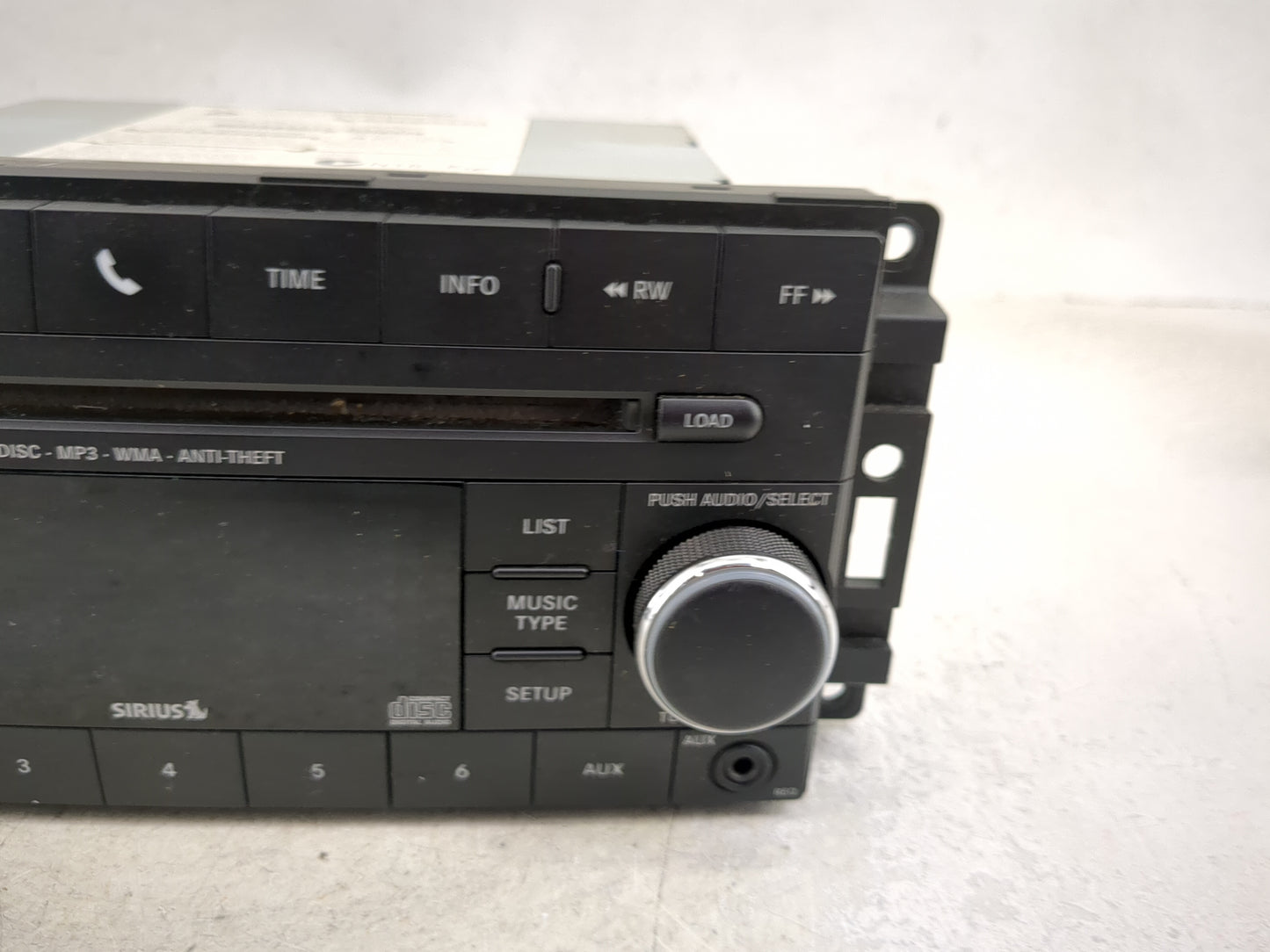 2011-2012 Jeep Patriot Radio AM FM Cd Player Receiver Replacement P/N:05064949AG Fits Fits 2011 2012 OEM Used Auto Parts - O
