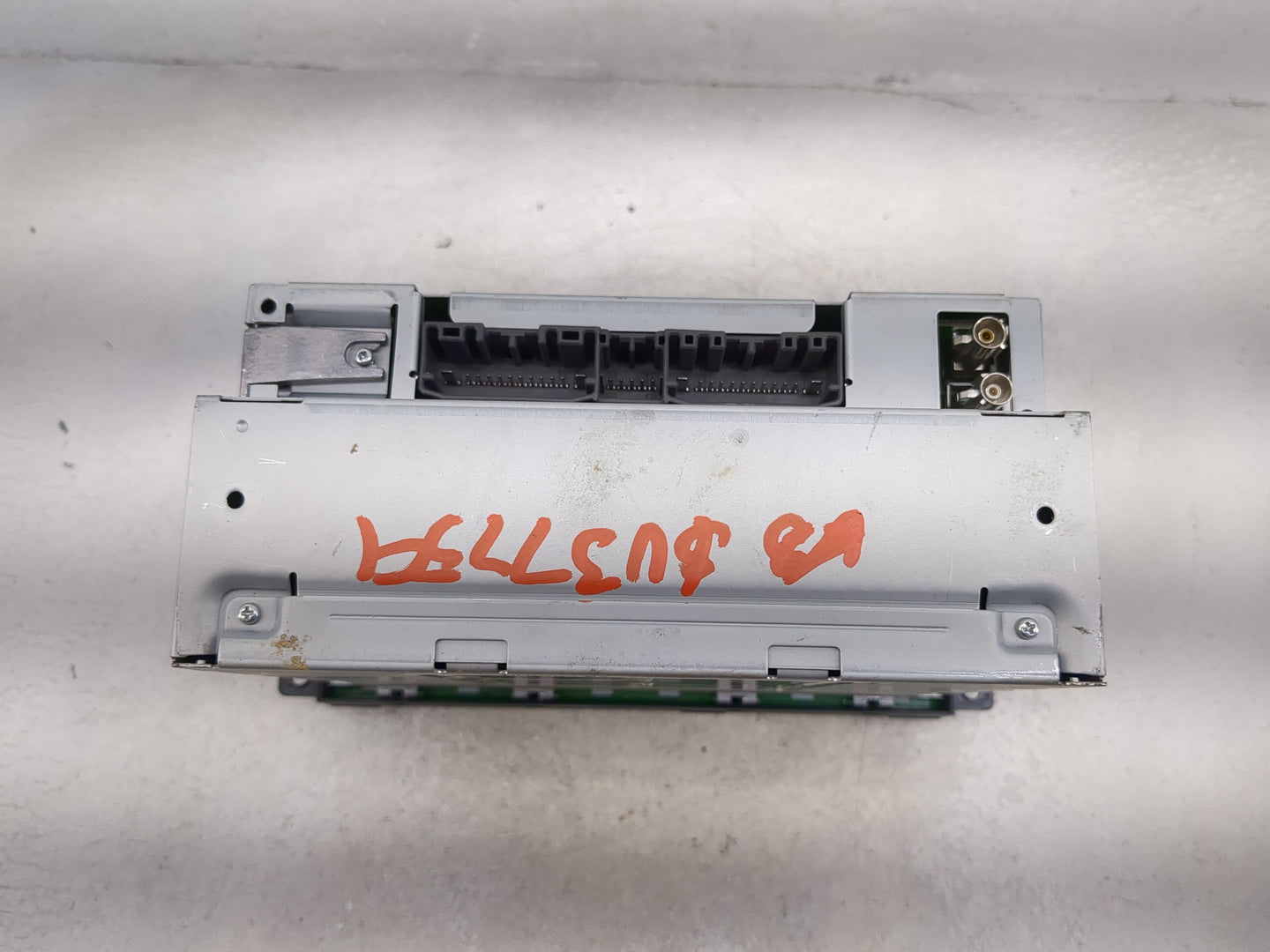 2011-2012 Jeep Patriot Radio AM FM Cd Player Receiver Replacement P/N:05064949AG Fits Fits 2011 2012 OEM Used Auto Parts - O