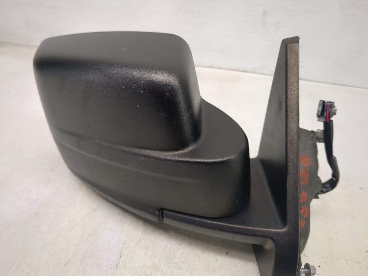 2007-2012 Jeep Patriot Passenger Side View Mirror - Right Door Mirror OEM Used - Oemusedautoparts1.com