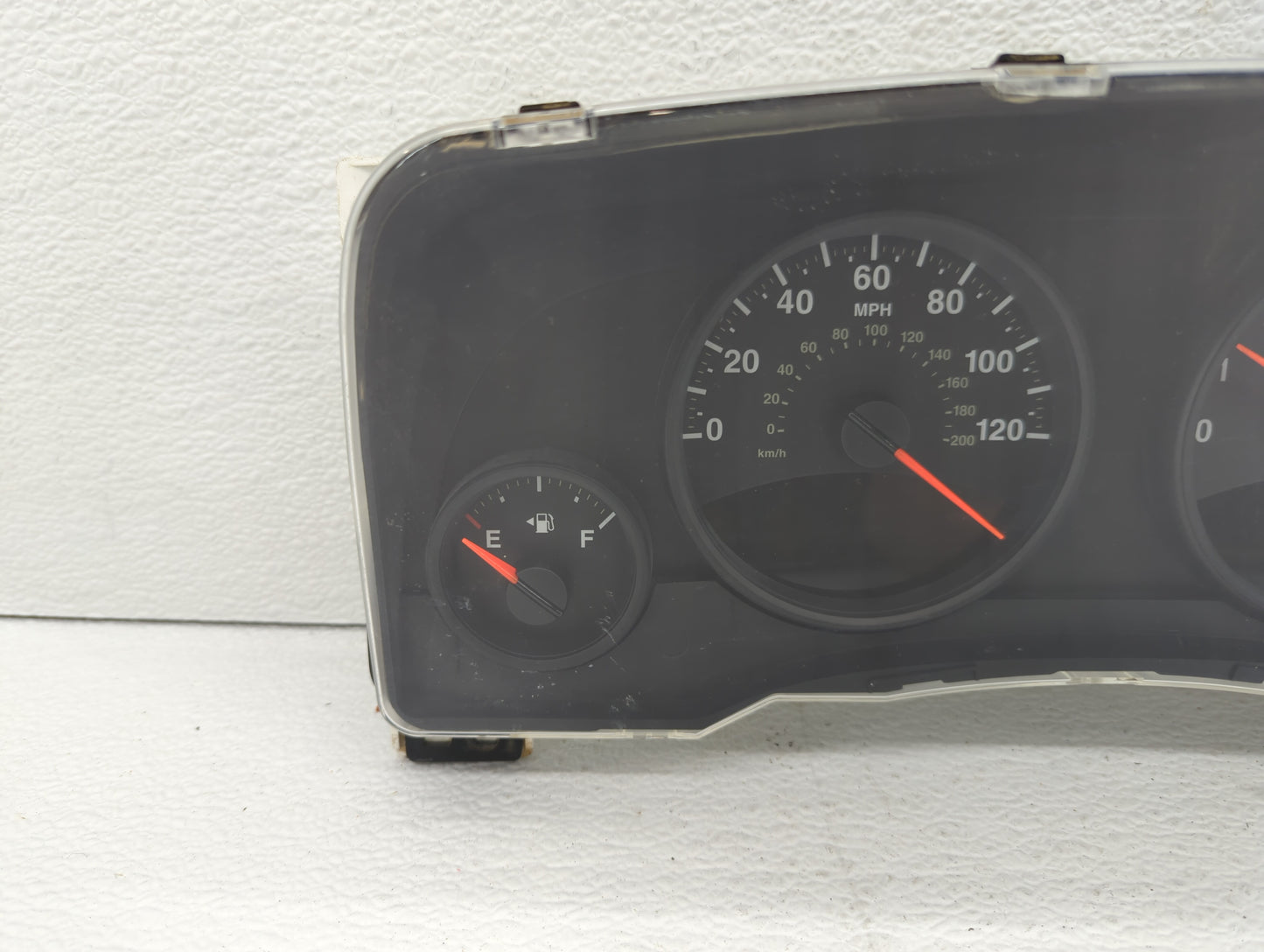2011-2012 Jeep Patriot Instrument Cluster Speedometer Gauges P/N:68080401AE, 68080402AE Miles: Fits Fits 2011 2012 OEM Used 