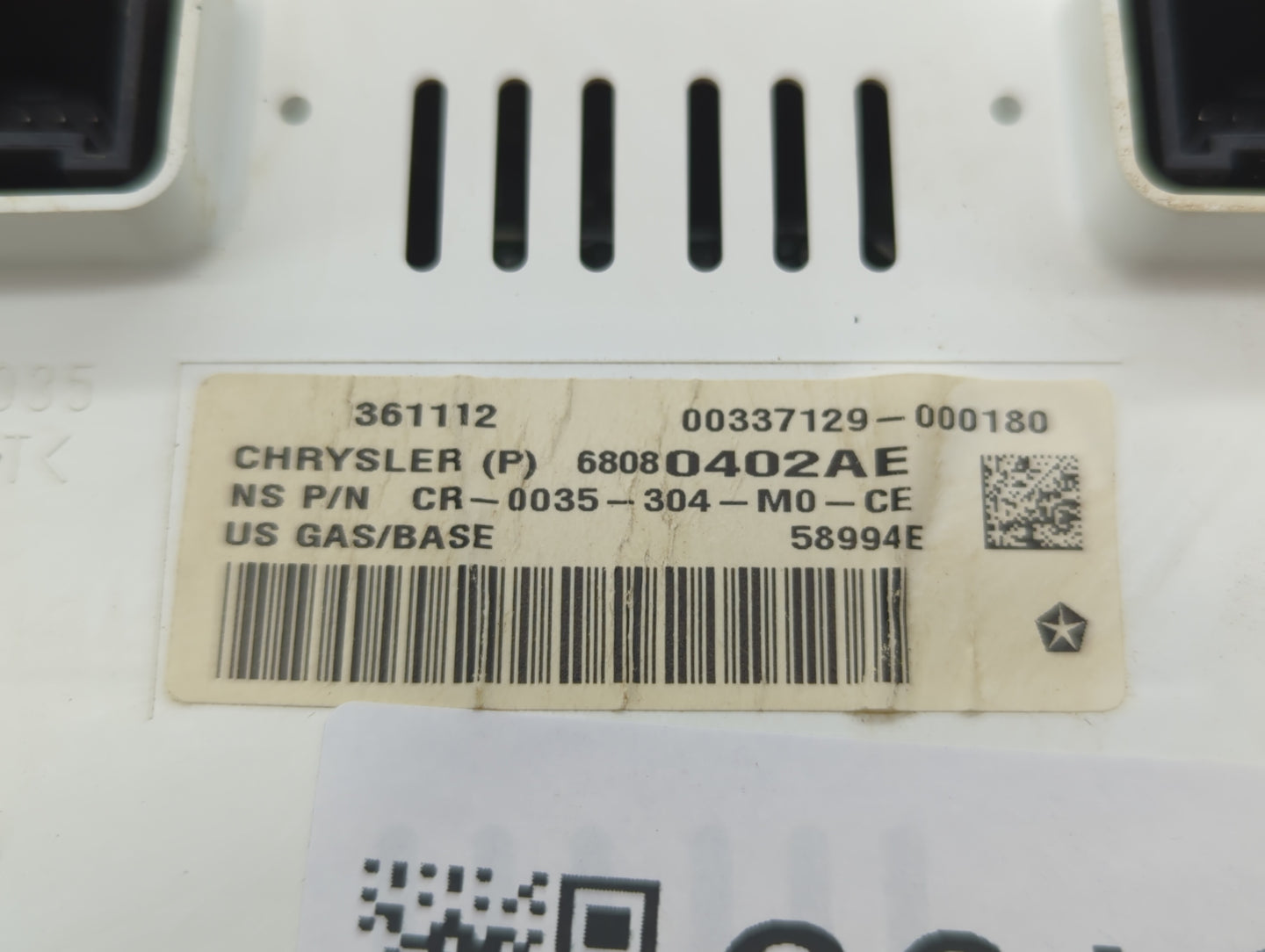 2011-2012 Jeep Patriot Instrument Cluster Speedometer Gauges P/N:68080401AE, 68080402AE, CR-0035-304-M0-CE Fits Fits 2011 20