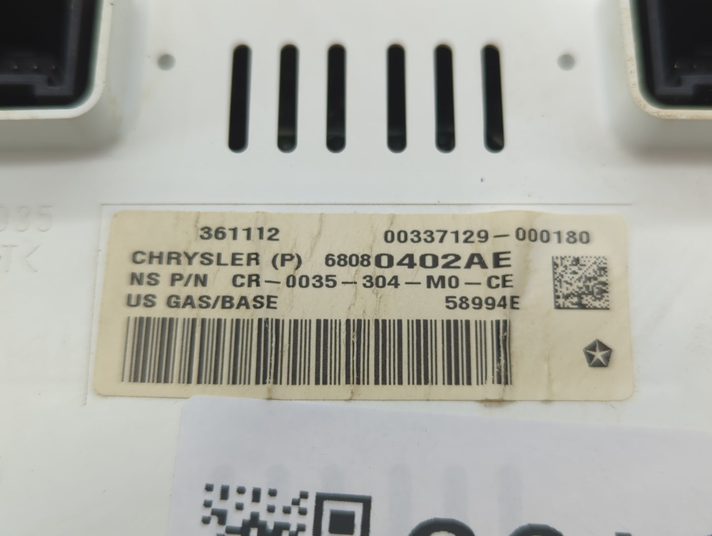 2011-2012 Jeep Patriot Instrument Cluster Speedometer Gauges P/N:68080401AE, 68080402AE, CR-0035-304-M0-CE Fits Fits 2011 20