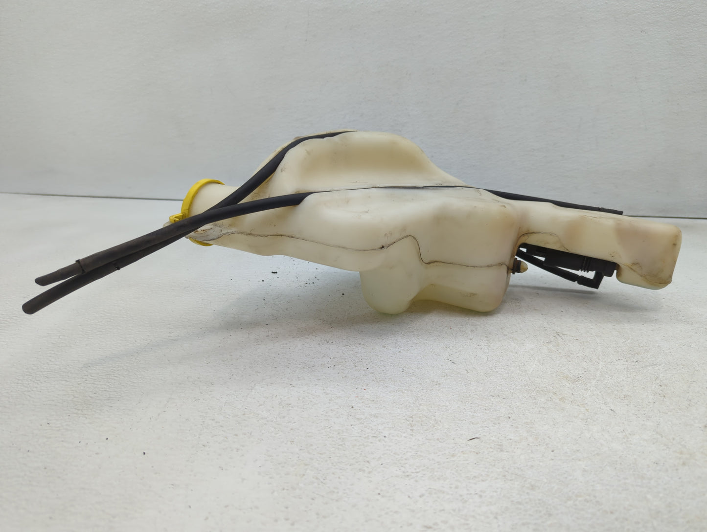 2007-2017 Jeep Patriot Windshield Washer Fluid Reservoir Bottle Oem 576242 - Oemusedautoparts1.com