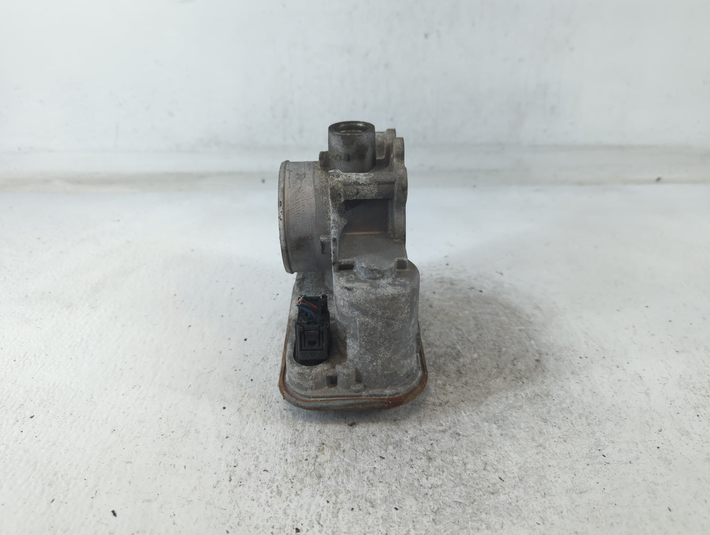 2007-2017 Jeep Patriot Throttle Body Fits Fits 2007 2008 2009 2010 2011 2012 2013 2014 2015 2016 2017 2018 OEM Used Auto Par