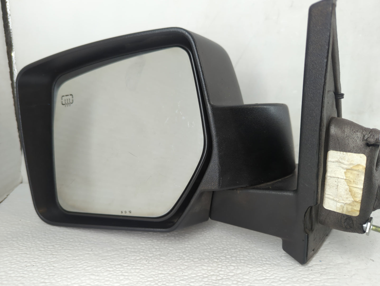 2007-2012 Jeep Patriot Driver Side View Mirror - Left Door Mirror OEM Used - Oemusedautoparts1.com