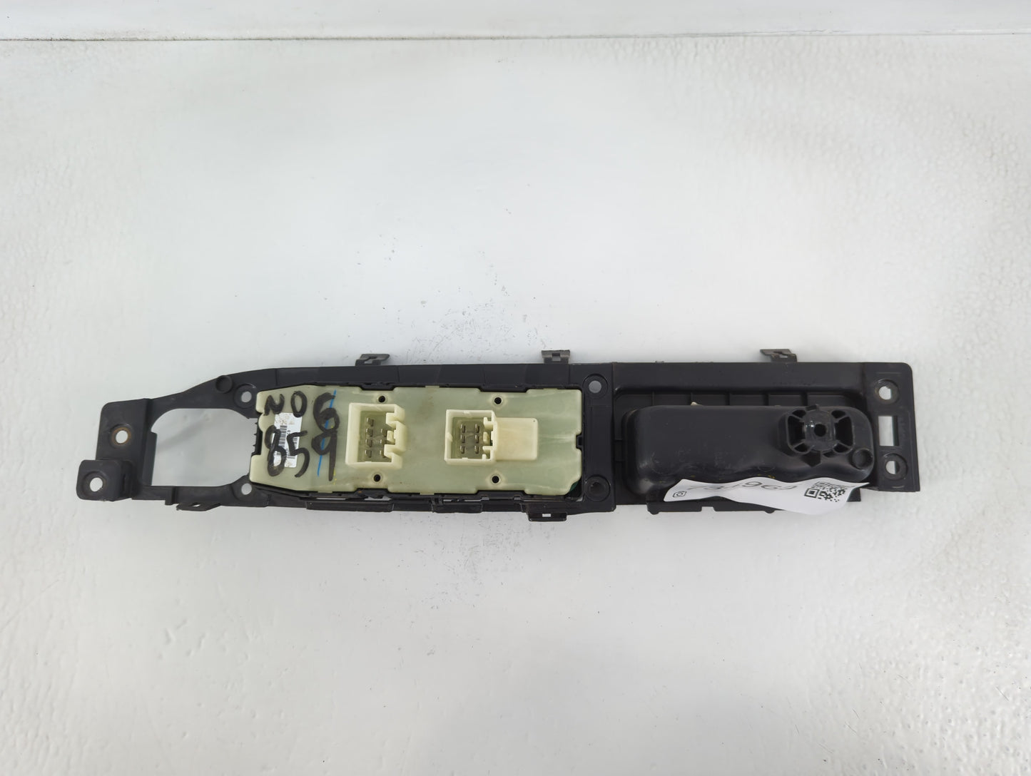 2011-2017 Jeep Patriot Master Power Window Switch Replacement Driver Side Left P/N:50621921511 Fits OEM Used Auto Parts - Oe