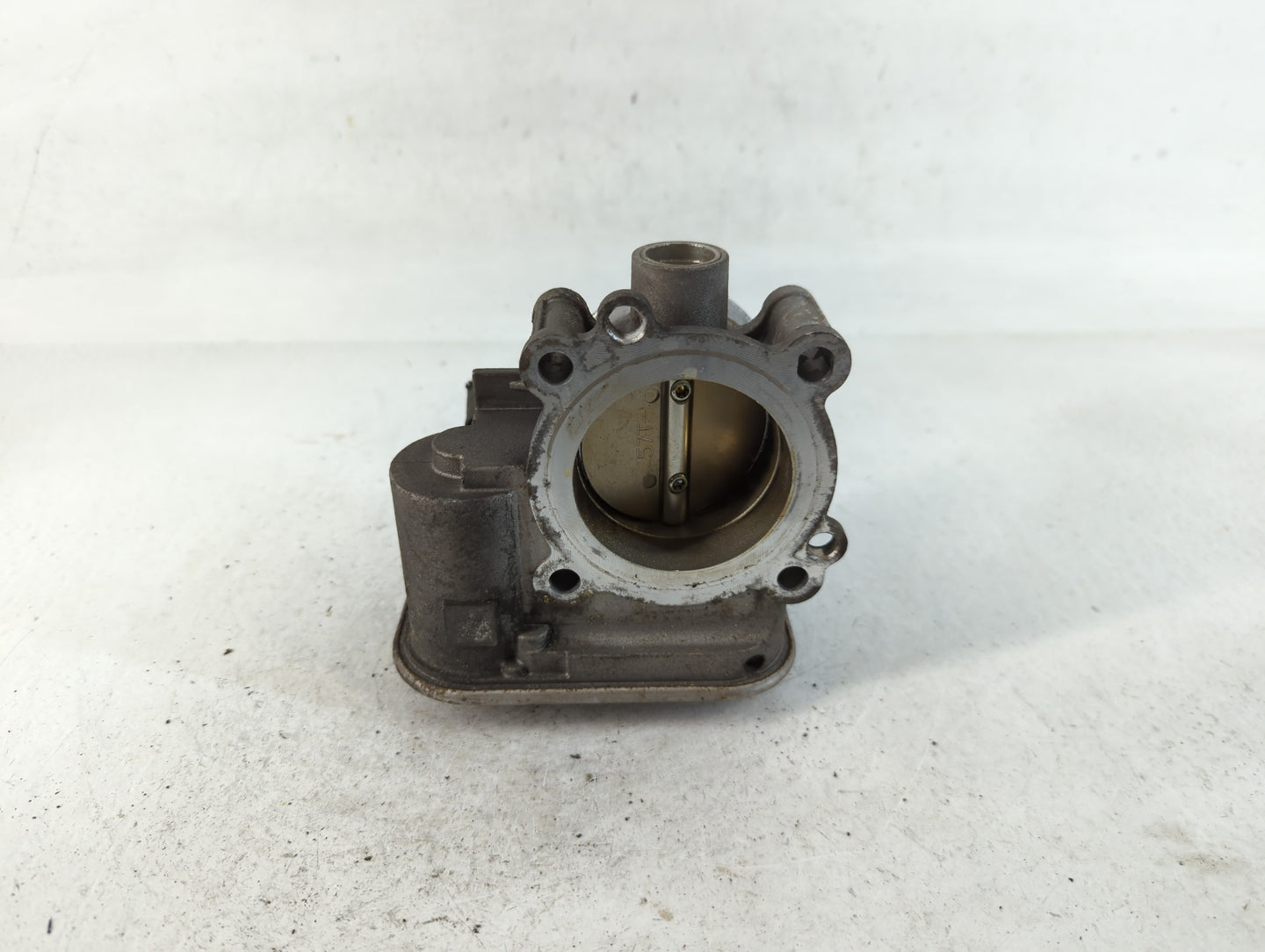 2007-2017 Jeep Patriot Throttle Body Fits Fits 2007 2008 2009 2010 2011 2012 2013 2014 2015 2016 2017 2018 OEM Used Auto Par