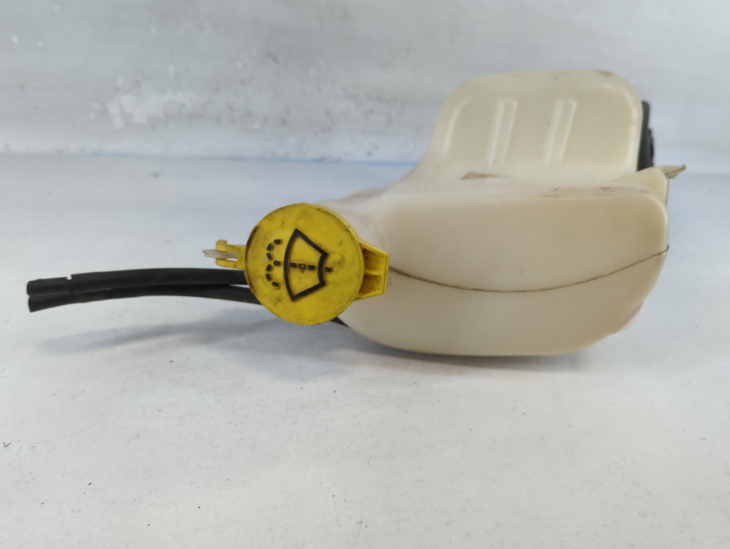 2007-2017 Jeep Patriot Windshield Washer Fluid Reservoir Bottle Oem - Oemusedautoparts1.com