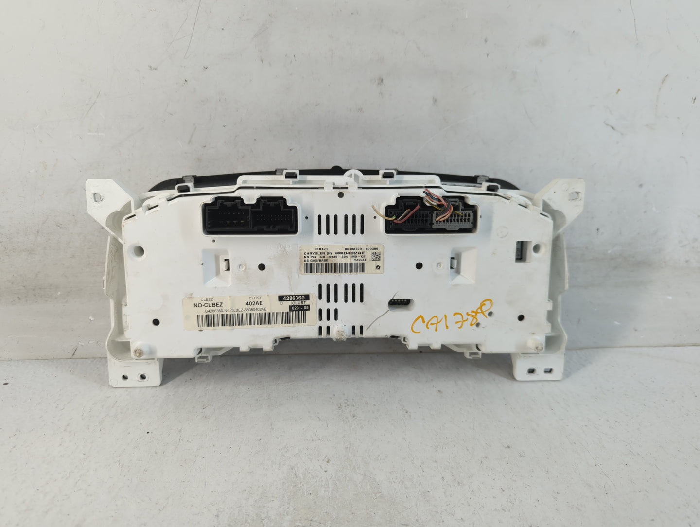 2011-2013 Jeep Patriot Instrument Cluster Speedometer Gauges P/N:68080402AE 5007320 Fits Fits 2011 2012 2013 OEM Used Auto P