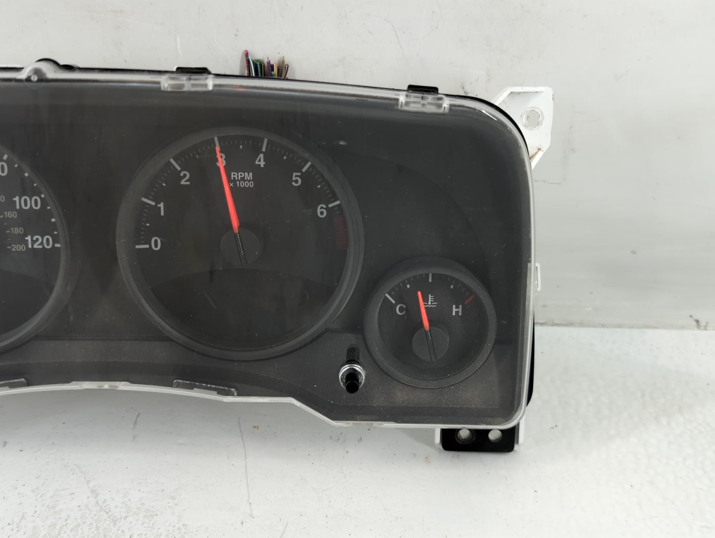 2011-2012 Jeep Patriot Instrument Cluster Speedometer Gauges P/N:68080402AE 5007320 Miles: Fits Fits 2011 2012 OEM Used Auto
