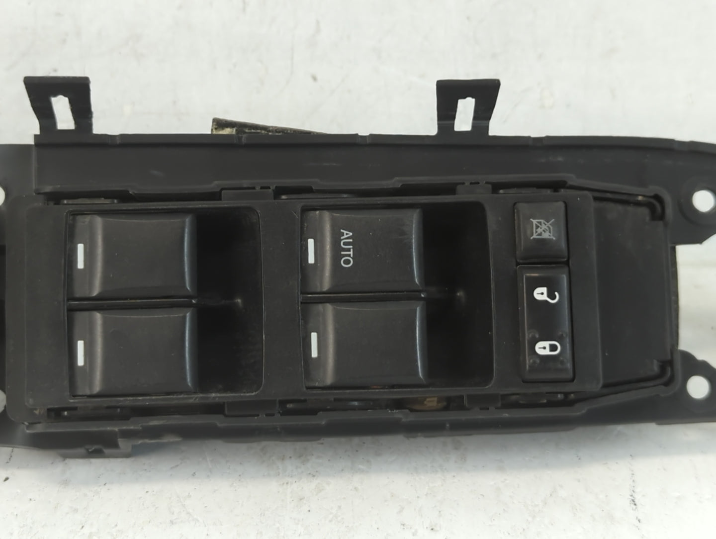 2012 Jeep Patriot Master Power Window Switch Replacement Driver Side Left P/N:50620370551 Fits OEM Used Auto Parts - Oemused