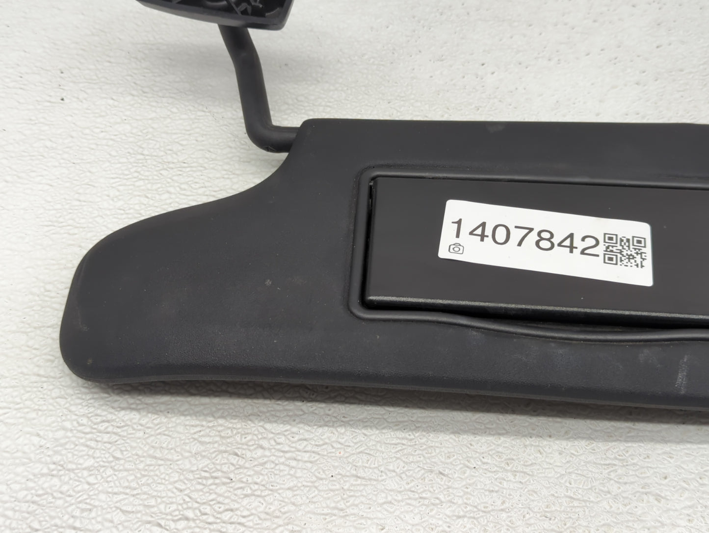 2011-2018 Jeep Wrangler Sun Visor Shade Replacement Driver Left Mirror Fits Fits 2011 2012 2013 2014 2015 2016 2017 2018 OEM
