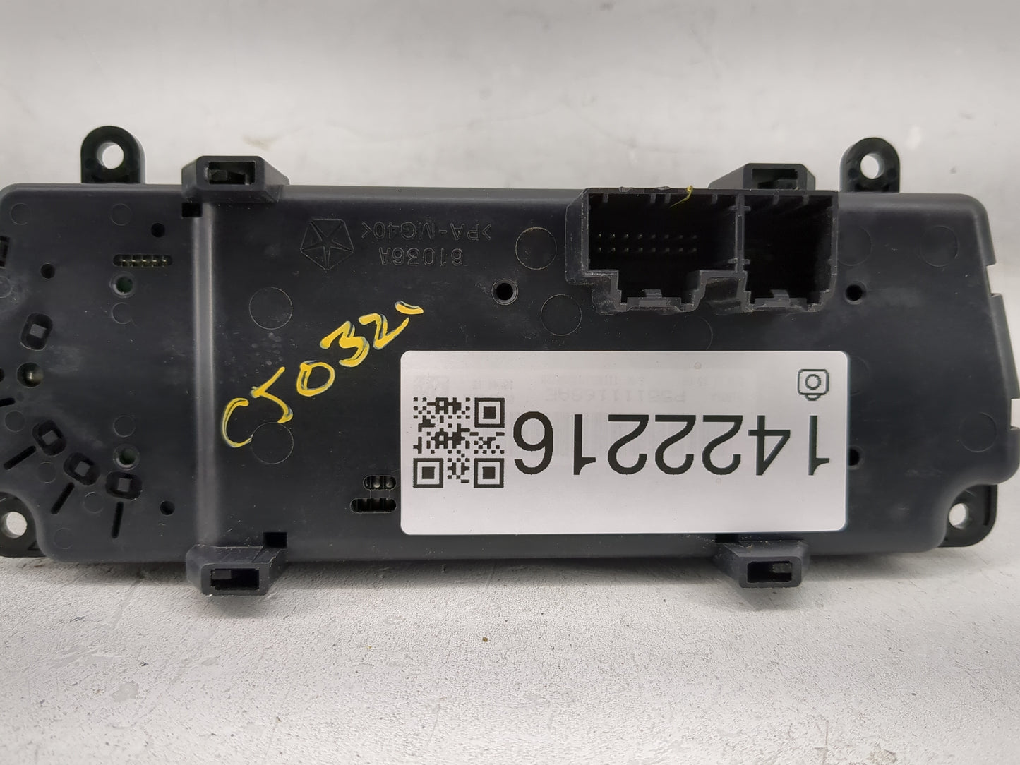 2011-2013 Jeep Wrangler Climate Control Module Temperature AC/Heater Replacement P/N:P55111169AE Fits Fits 2011 2012 2013 OE
