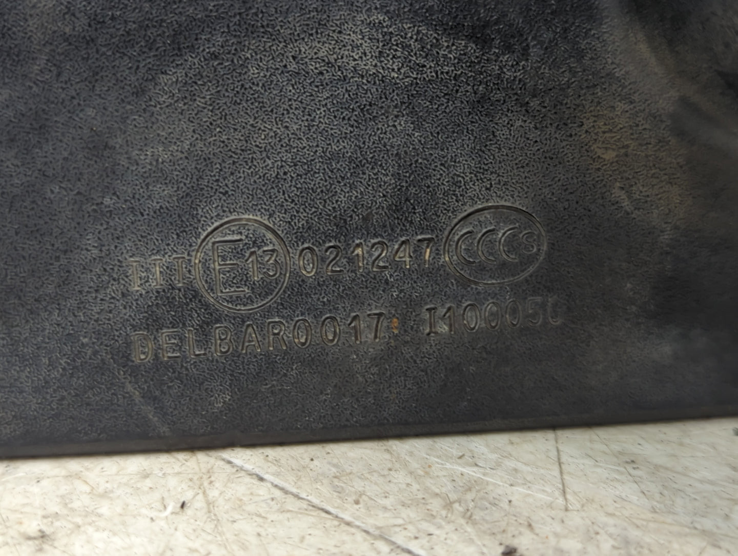 2011-2018 Jeep Wrangler Passenger Side View Mirror - Right Door Mirror OEM Used - Oemusedautoparts1.com