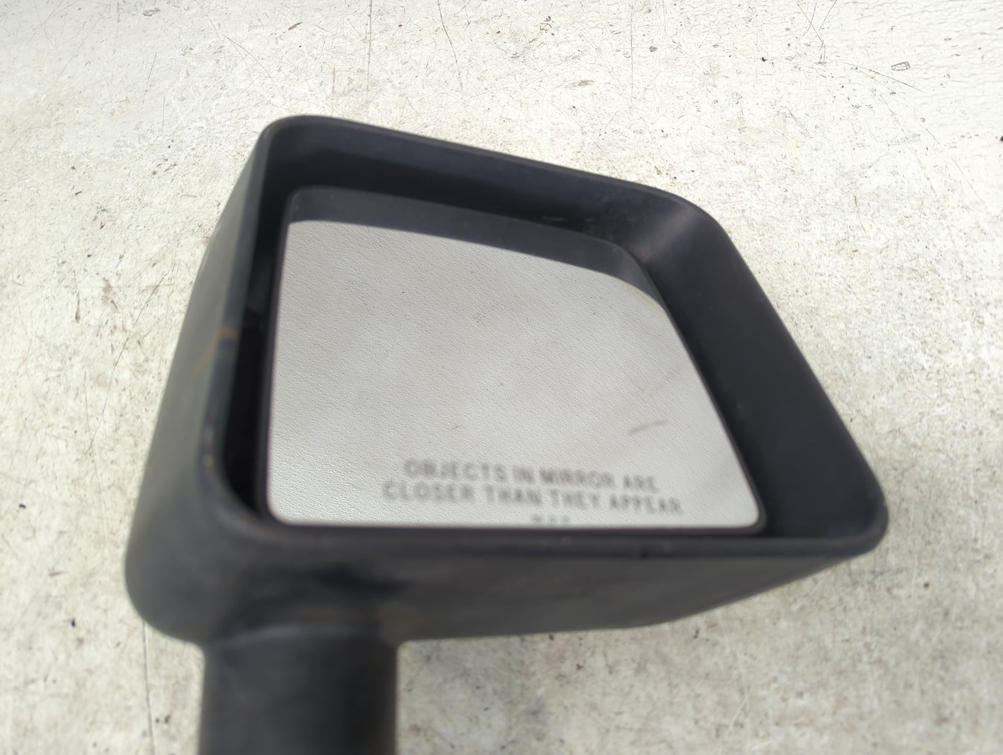 2011-2018 Jeep Wrangler Passenger Side View Mirror - Right Door Mirror OEM Used - Oemusedautoparts1.com