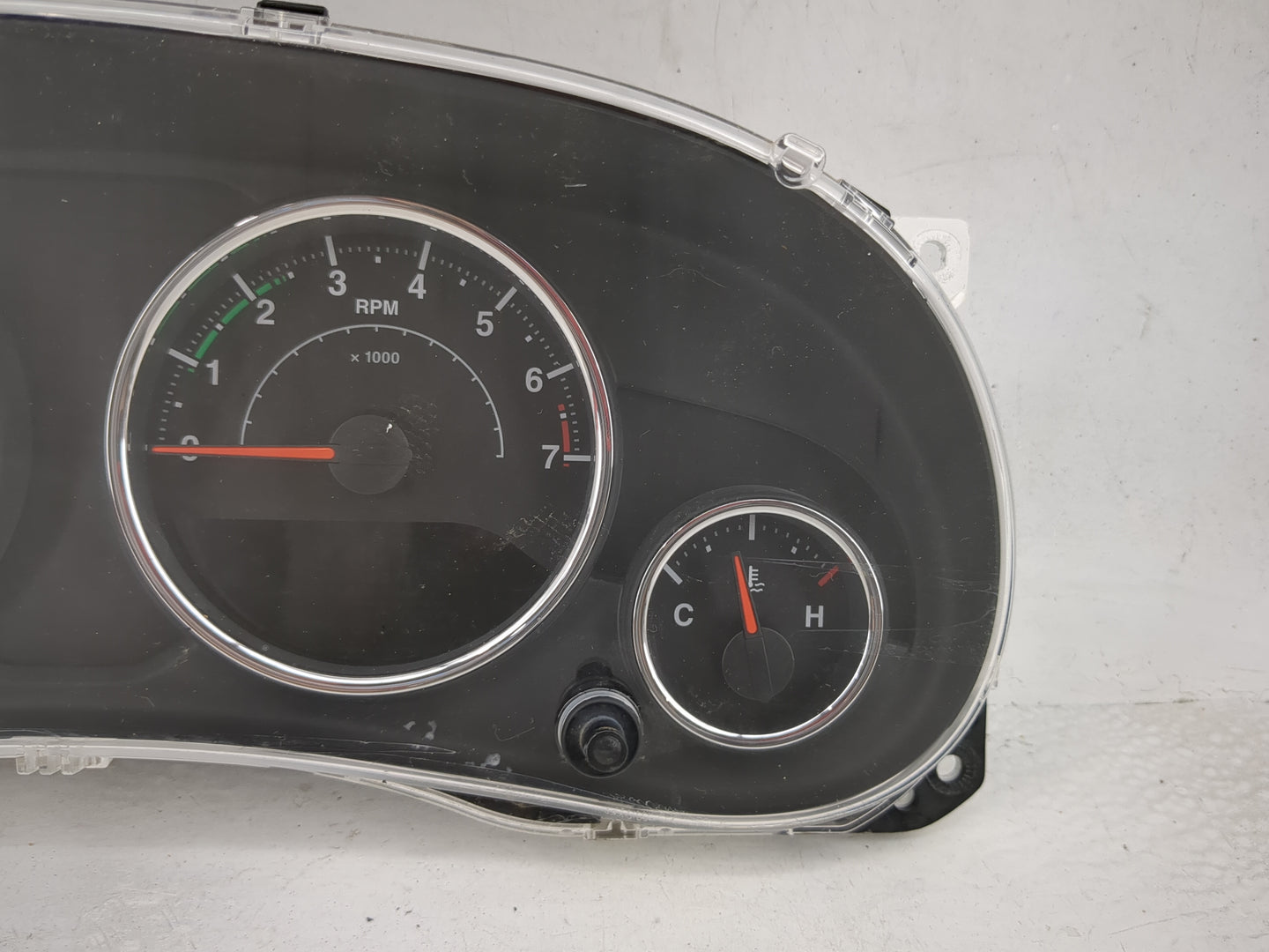 2012 Jeep Wrangler Instrument Cluster Speedometer Gauges P/N:05091822AE CR-0040-202-M0-CE Miles: Fits OEM Used Auto Parts - 