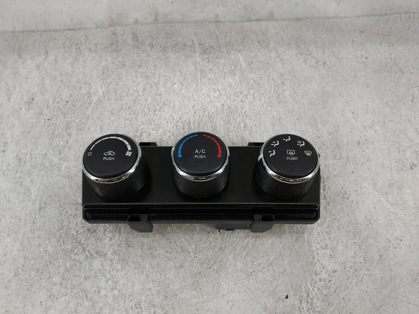 2011-2013 Jeep Wrangler Climate Control Module Temperature AC/Heater Replacement P/N:P55111168AE Fits Fits 2011 2012 2013 OE