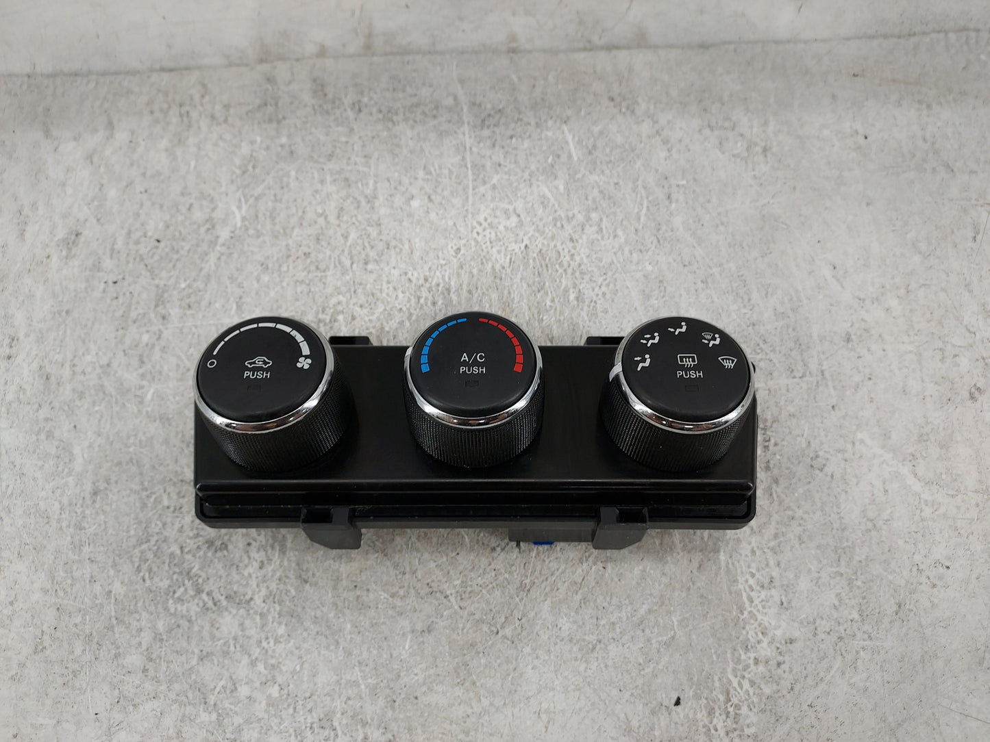 2011-2013 Jeep Wrangler Climate Control Module Temperature AC/Heater Replacement P/N:P55111168AE Fits Fits 2011 2012 2013 OE