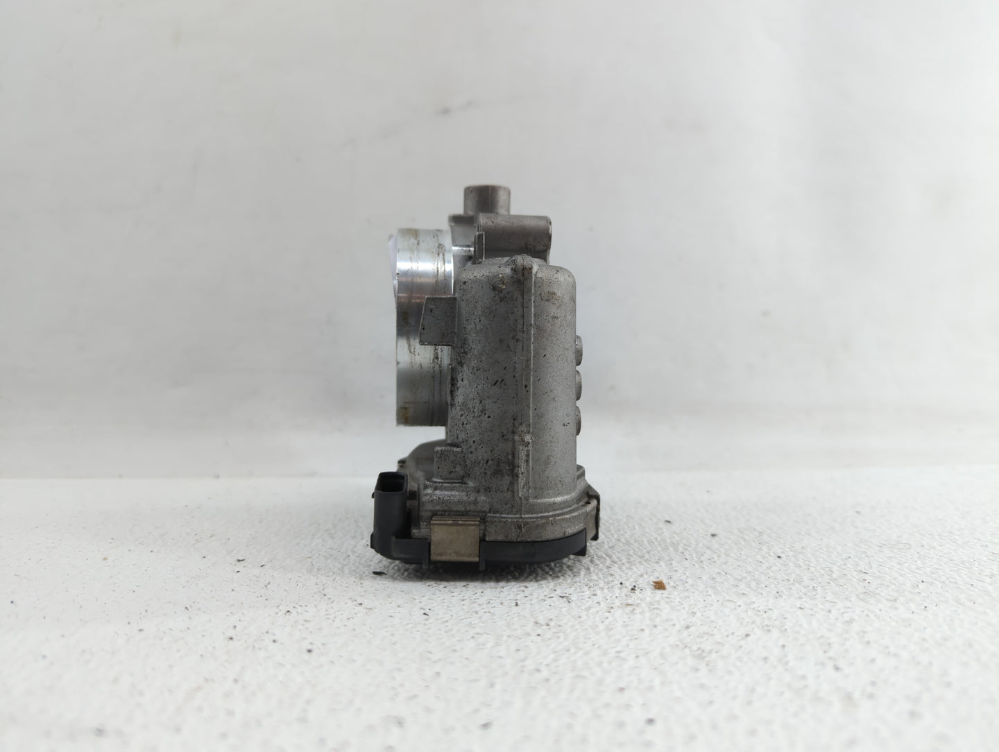 2012-2018 Jeep Wrangler Throttle Body P/N:05184349AF 05184349AD, 05184349AB Fits Fits 2011 2012 2013 2014 2015 2016 2017 201
