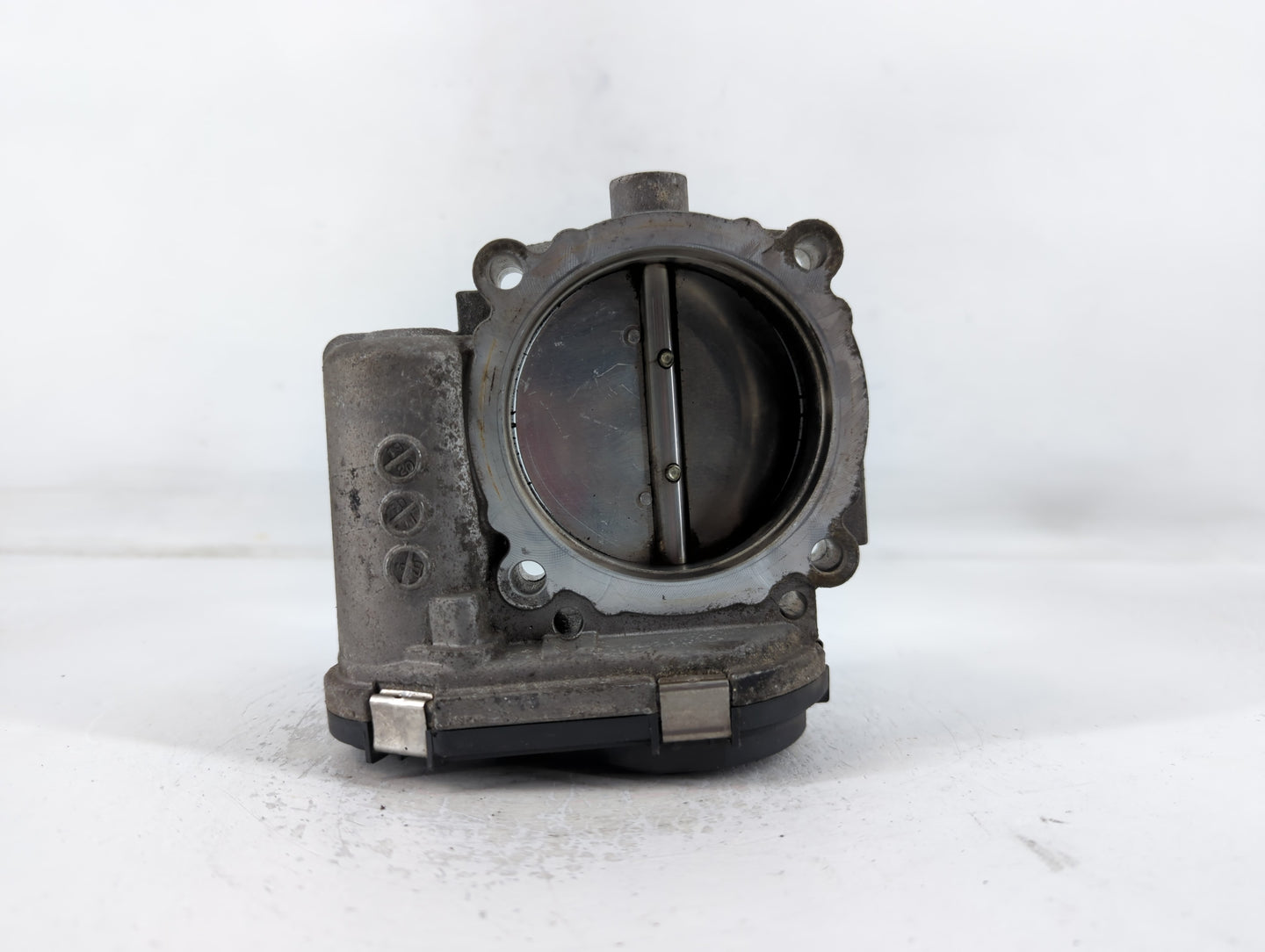 2012-2018 Jeep Wrangler Throttle Body P/N:05184349AC 0 280 750 570 Fits OEM Used Auto Parts - Oemusedautoparts1.com