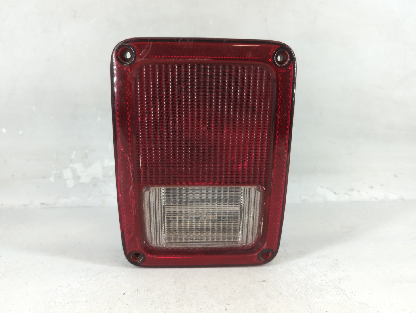 2007-2018 Jeep Wrangler Tail Light Assembly Driver Left OEM P/N:MLD6000101 Fits OEM Used Auto Parts - Oemusedautoparts1.com