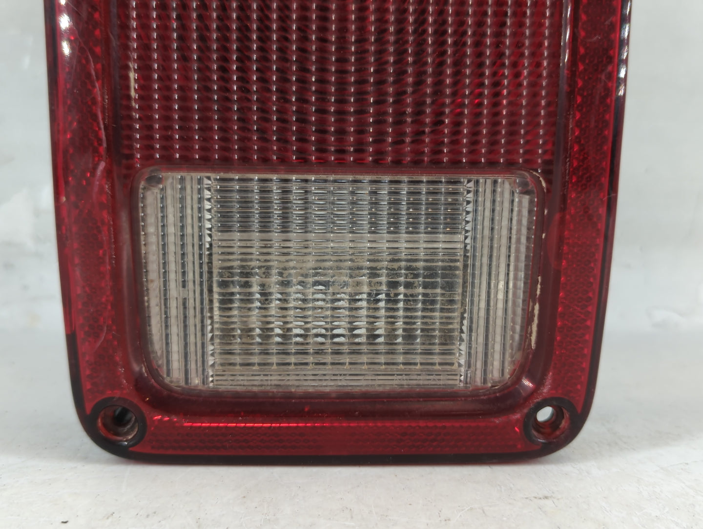 2007-2018 Jeep Wrangler Tail Light Assembly Driver Left OEM P/N:MLD6000101 Fits OEM Used Auto Parts - Oemusedautoparts1.com