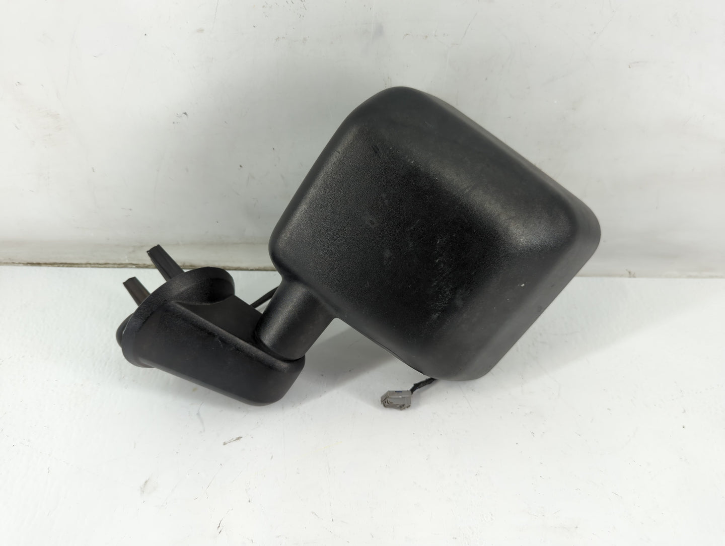 2011-2013 Jeep Wrangler Driver Side View Mirror - Left Door Mirror OEM Used - Oemusedautoparts1.com