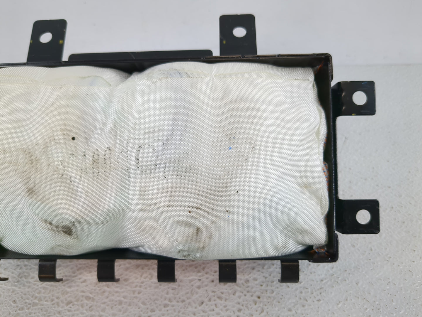 2010-2013 Kia Forte Air Bag Passenger Right Dashboard OEM P/N:845301M600 Fits Fits 2010 2011 2012 2013 OEM Used Auto Parts -